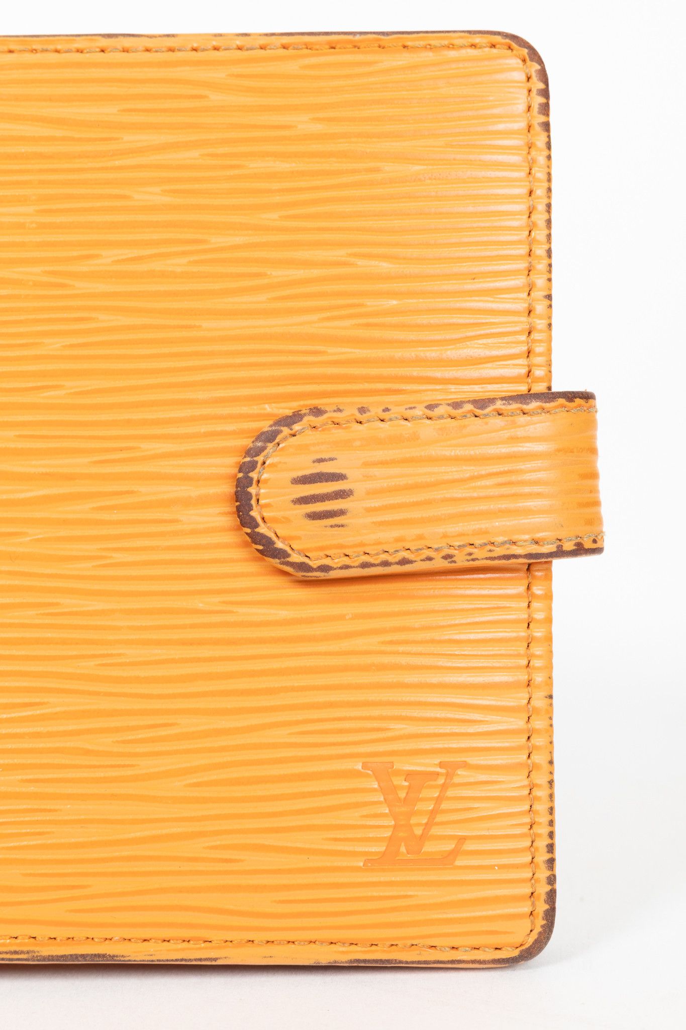 Louis Vuitton Louis Vuitton Epi Leather Porte-Billets Compact Wallet Size ONE SIZE - 5 Thumbnail