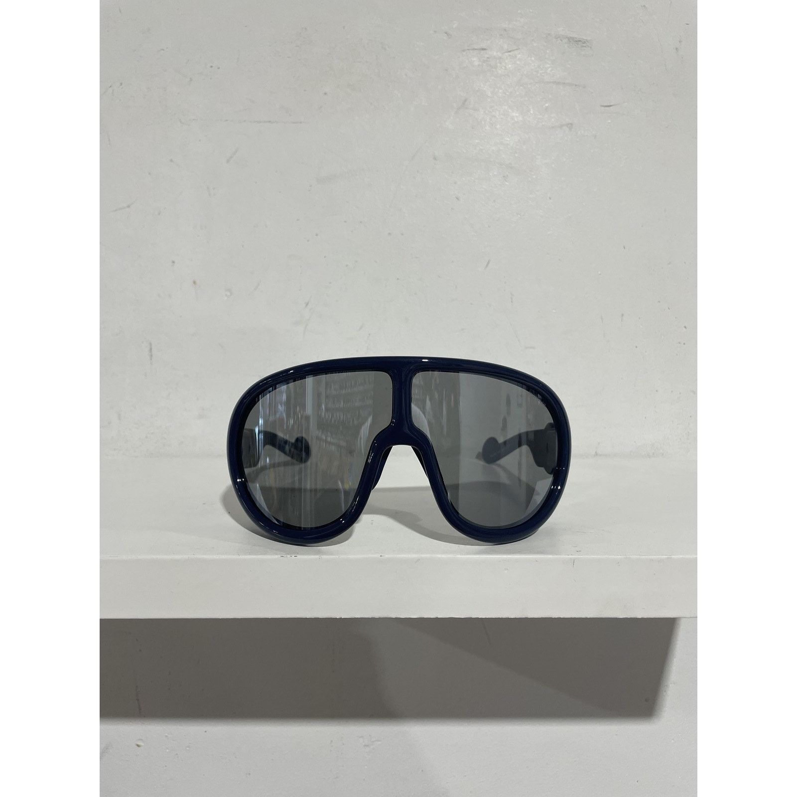 Moncler MONCLER ML 0147 MIDNIGHT NAVY SUNGLASSES PREOWNED Size ONE SIZE - 1 Thumbnail