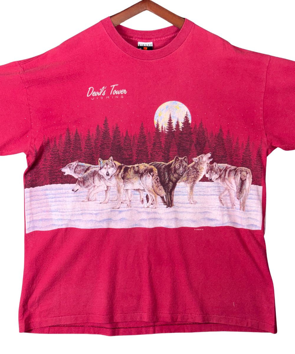 Signal Sport 1991 Signal Sports Habitat Devil’s Tower Wolf Tee Size US XL / EU 56 / 4 - 6 Thumbnail