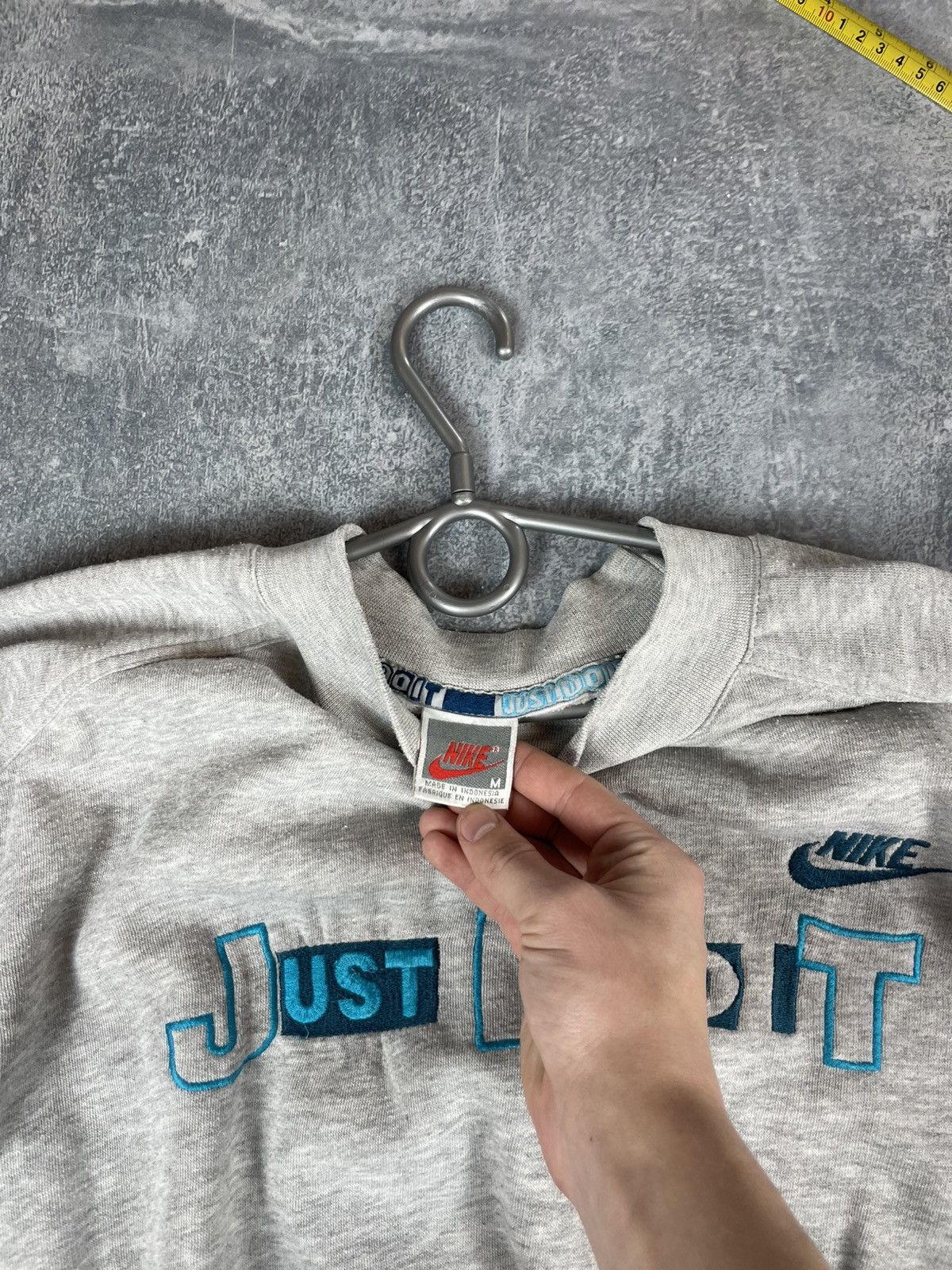 Nike 📏 Vintage 90s boxy Nike just do it gray sweatshirt 📏 Size US M / EU 48-50 / 2 - 2 Thumbnail