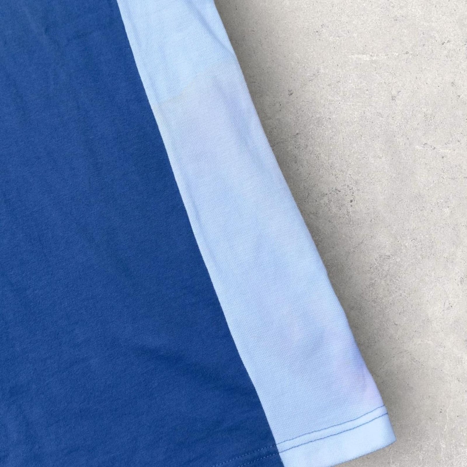 Tommy Hilfiger × Vintage Vintage Tommy Hilfiger T-Shirt Size US L / EU 52-54 / 3 - 4 Thumbnail