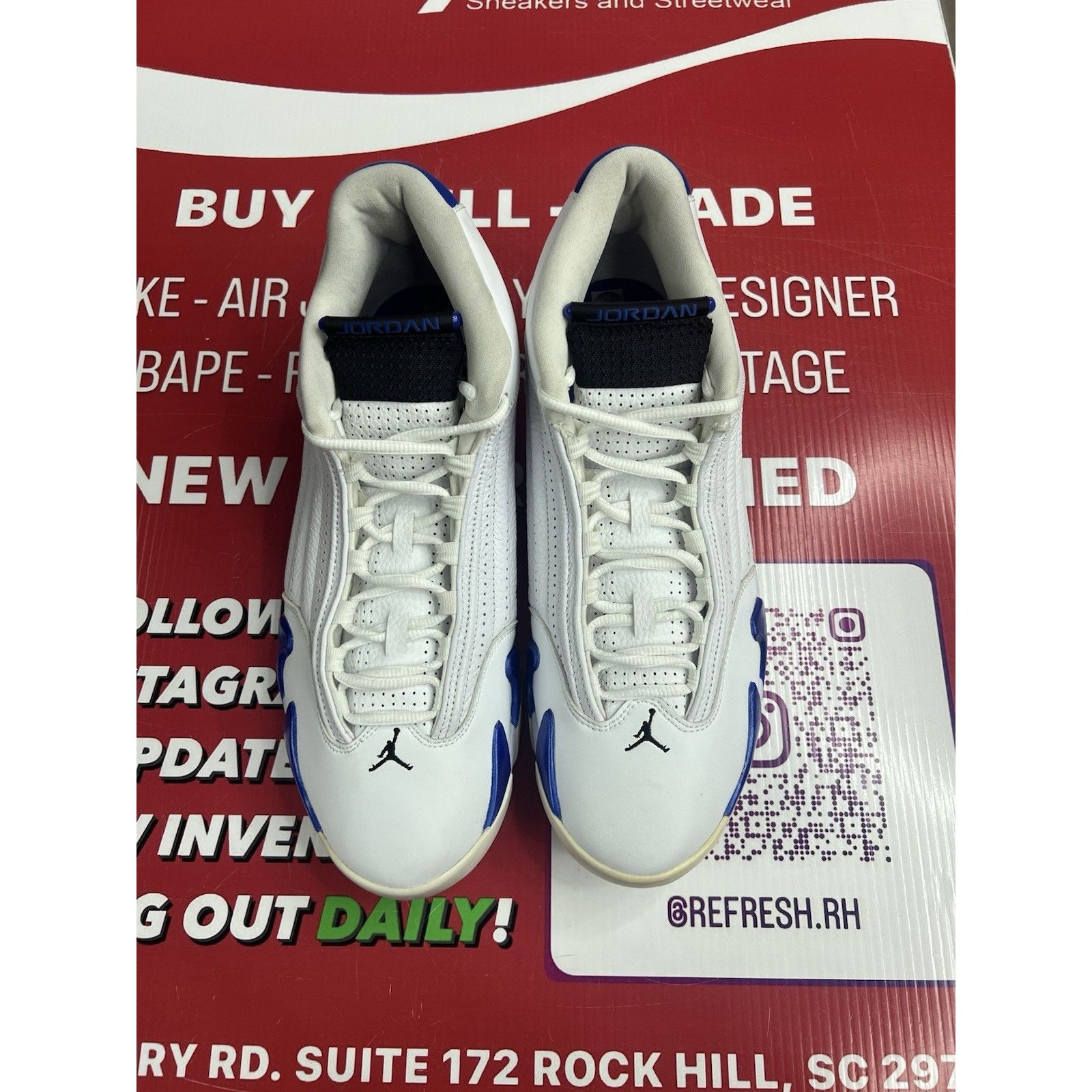 Jordan Brand Air Jordan 14 Retro White Hyper Royal Size 13 (487471-104) Size US 13 / EU 46 - 4 Thumbnail