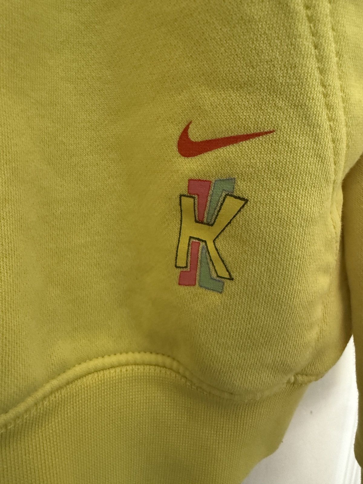 Nike Nike Kyrie x SpongeBob Hoodie - yellow Size US M / EU 48-50 / 2 - 5 Thumbnail