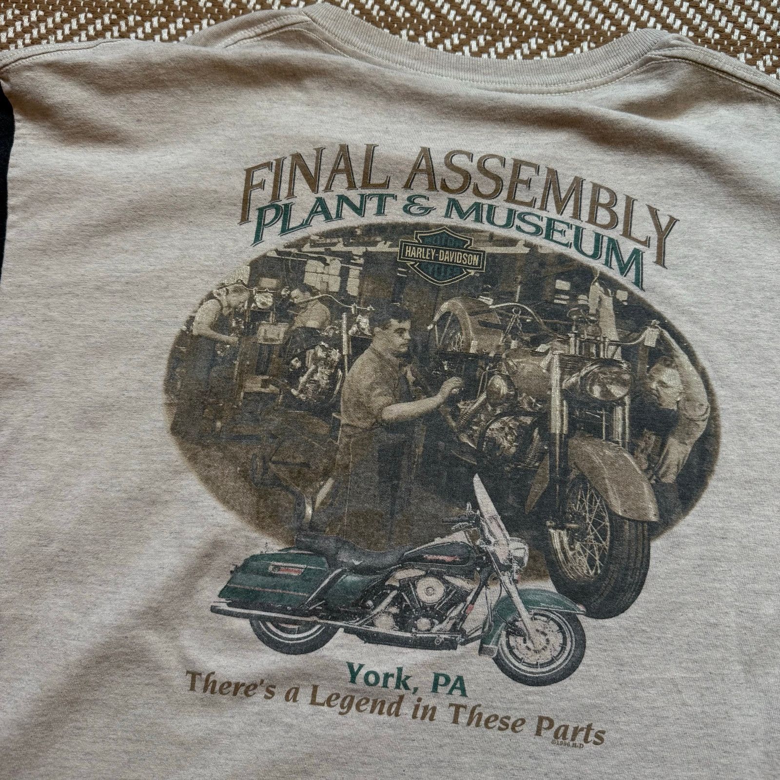 Harley Davidson Vintage 90’s Harley Davidson Two Tone Tee XL Size US XL / EU 56 / 4 - 5 Thumbnail