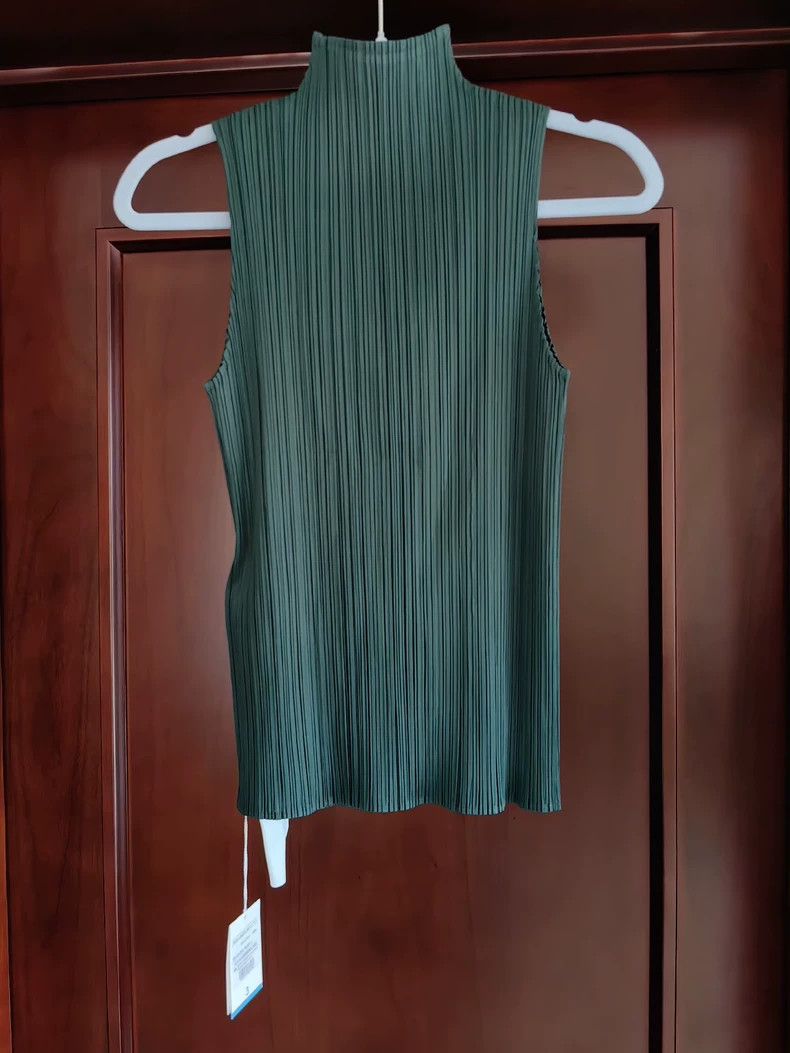 Issey Miyake Issey Miyake size:3 Colorful green high-neck sleeveless ve Size S / US 4 / IT 40 - 2 Thumbnail