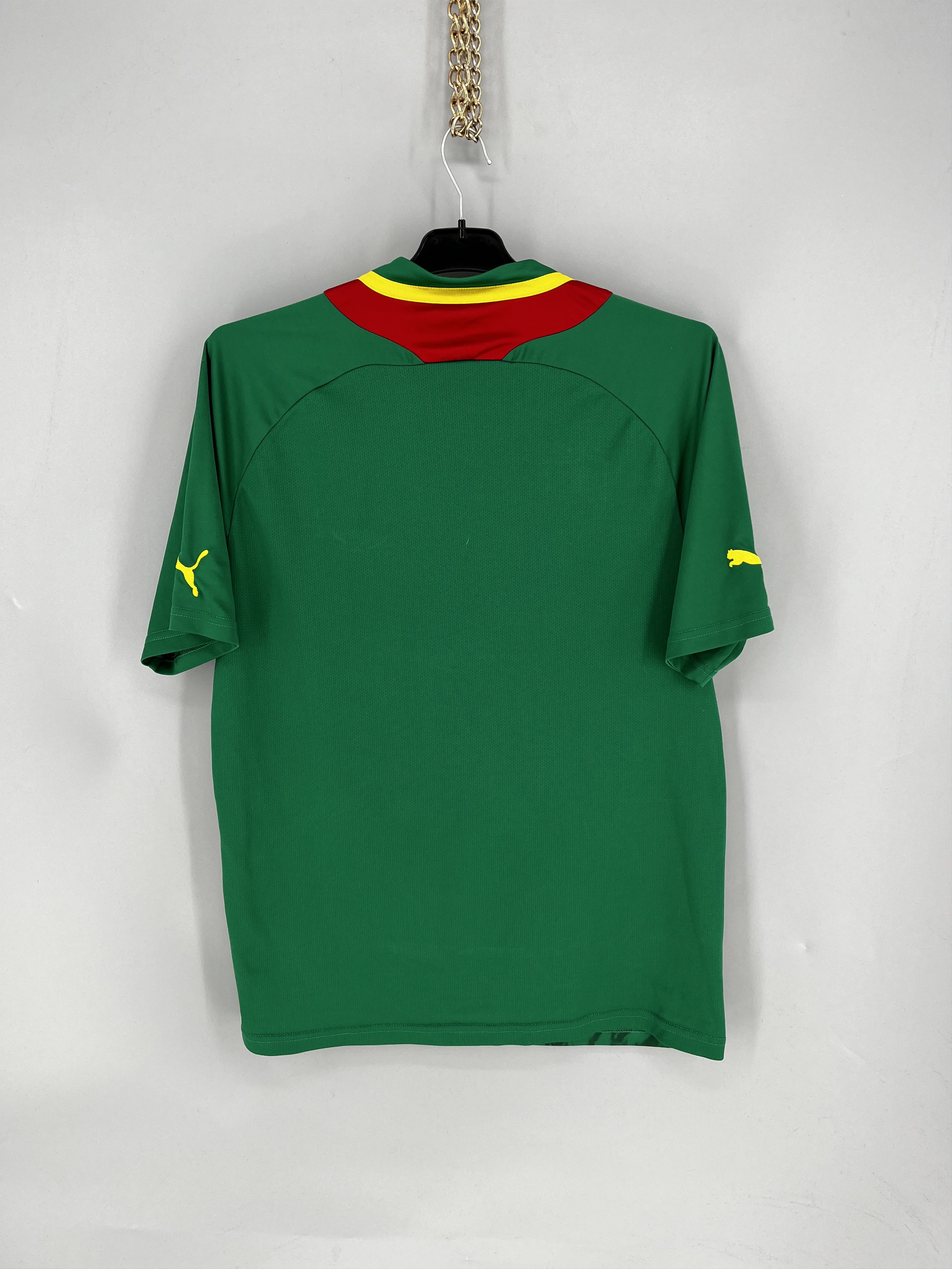 Puma CAMEROON 2012 2013 NATIONAL TEAM HOME FOOTBALL SHIRT SOCCER Size US M / EU 48-50 / 2 - 11 Thumbnail