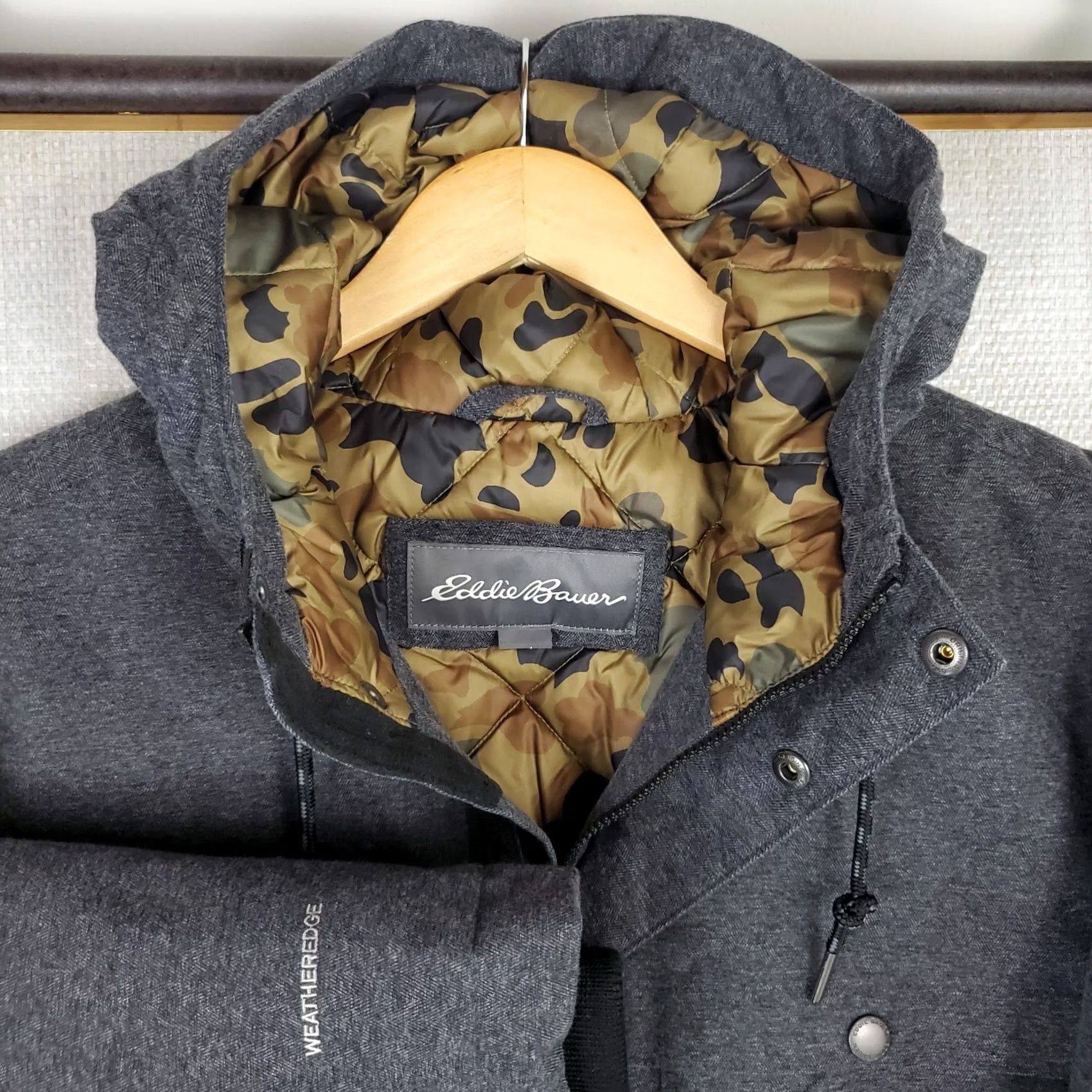 Eddie Bauer EDDIE BAUER WeatherEdge Jacket Mens L Down 650 Hooded Windproof Waterproof Herringbone Gray Size US L / EU 52-54 / 3 - 3 Thumbnail