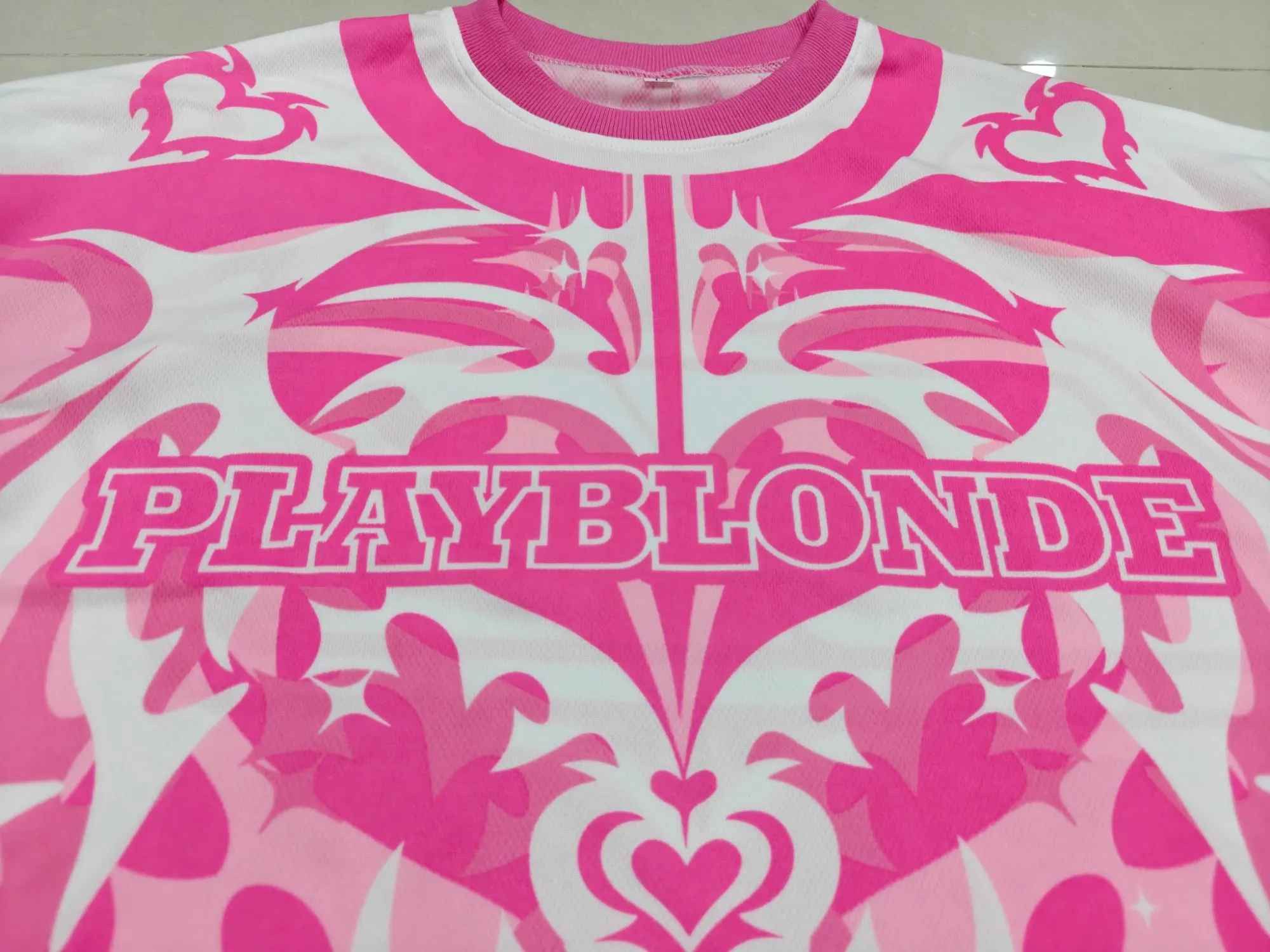 Vintage Pink Love Graphic Long Sleeve T Shirt Size US XL / EU 56 / 4 - 5 Thumbnail