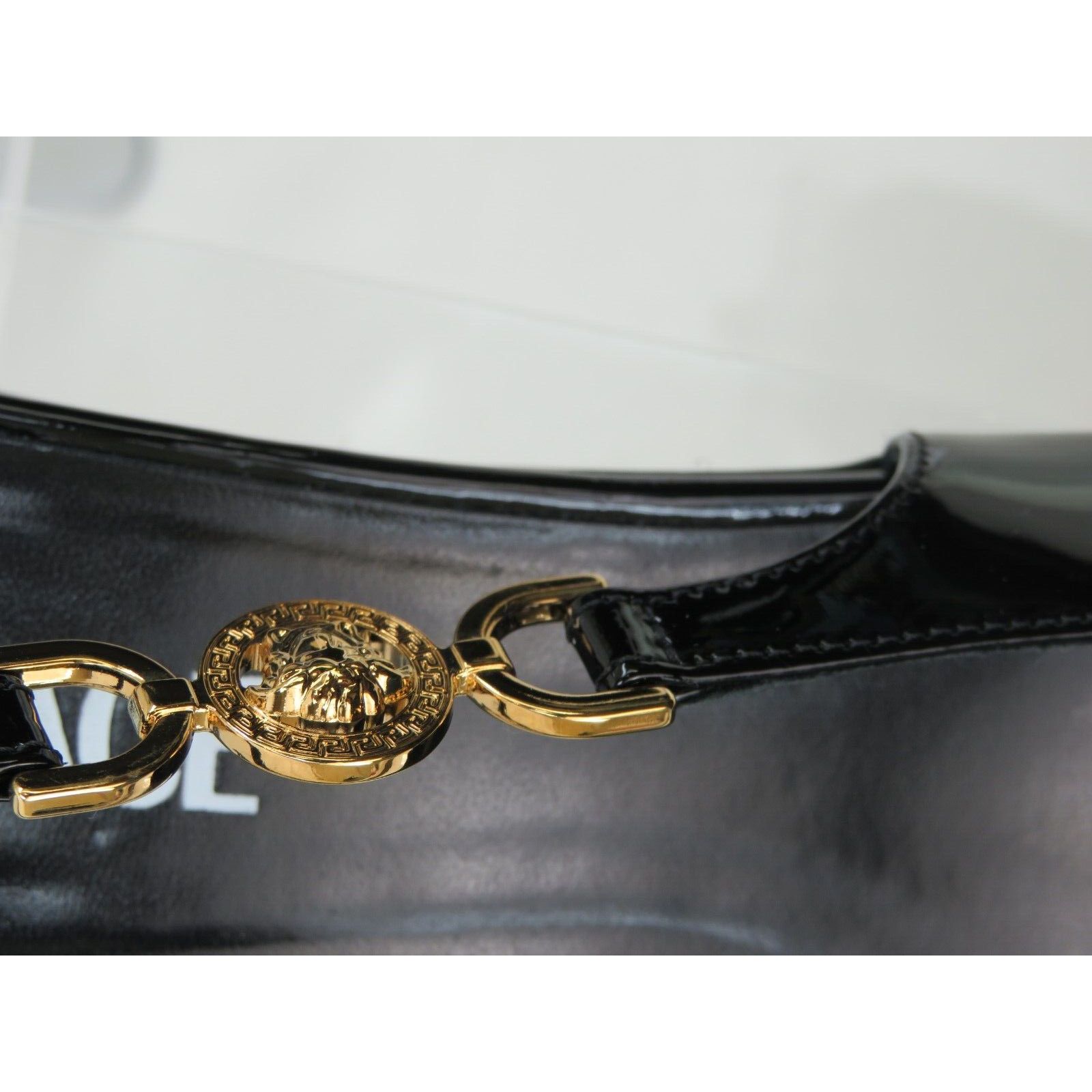 Versace VERSACE BLACK PATENT LEATHER GOLD MEDUSA SANDALS PUMPS 39.5 Size US 9.5 / IT 39.5 - 9 Thumbnail