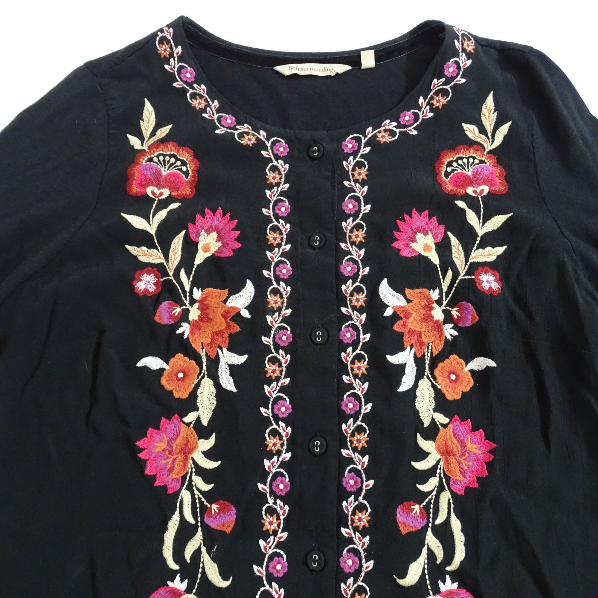 Soft Surroundings Soft Surroundings Womens Black Embroidered Button Tunic Top Size S / US 4 / IT 40 - 3 Thumbnail
