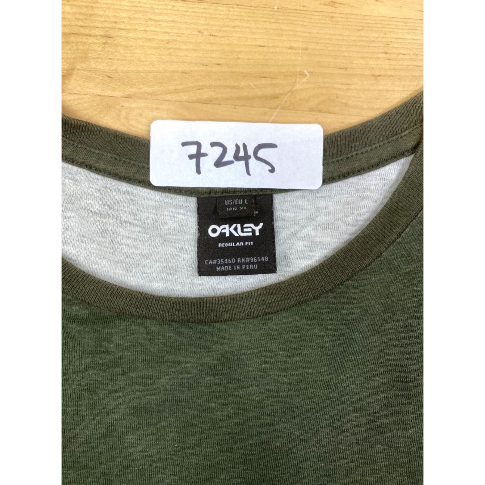 Oakley Oakley T Shirt Mens L Colorblock Beach Surf Short Sleeve Pattern Colorblock Multicolor Regular T-Shirt Mens L Beach Oakley Size US L / EU 52-54 / 3 - 2 Thumbnail