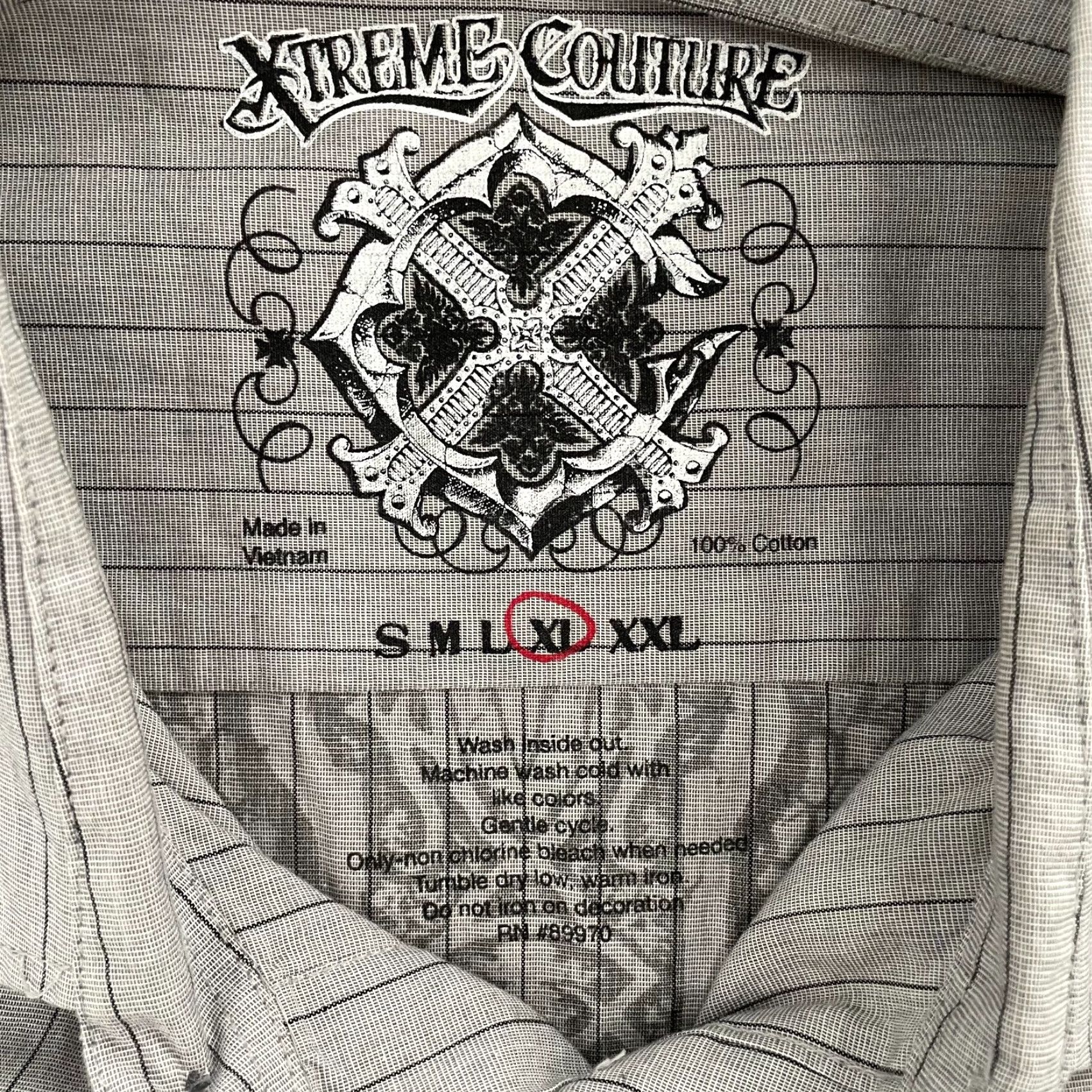 Vintage VINTAGE Xtreme Couture Shirt Adult XL Gray Striped Button-Up Angel Wings MMA Mens Size US XL / EU 56 / 4 - 7 Thumbnail