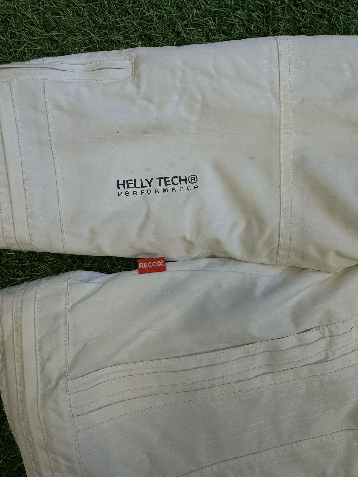 Goretex × Helly Hansen Jacket Hally Hansen recco gore-tex Size L / US 10 / IT 46 - 8 Thumbnail