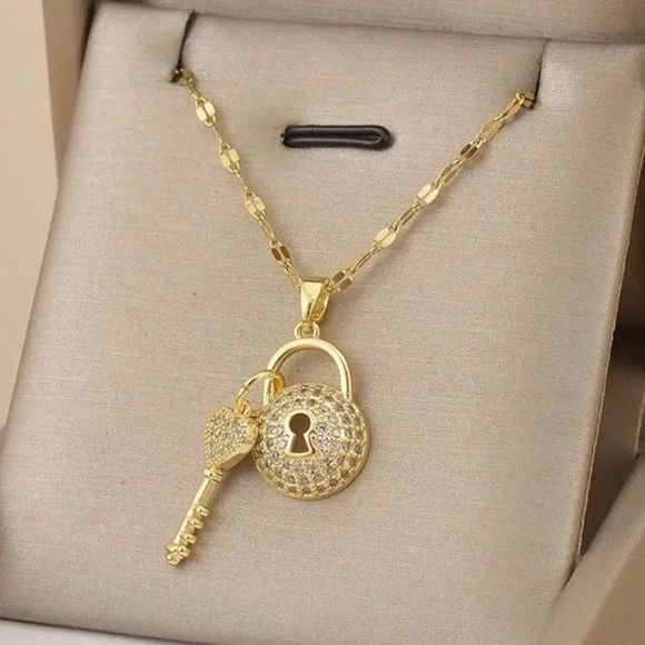 Other Gold Plated Stainless Steel Lock & Key Pendant Necklace Size ONE SIZE - 1 Thumbnail