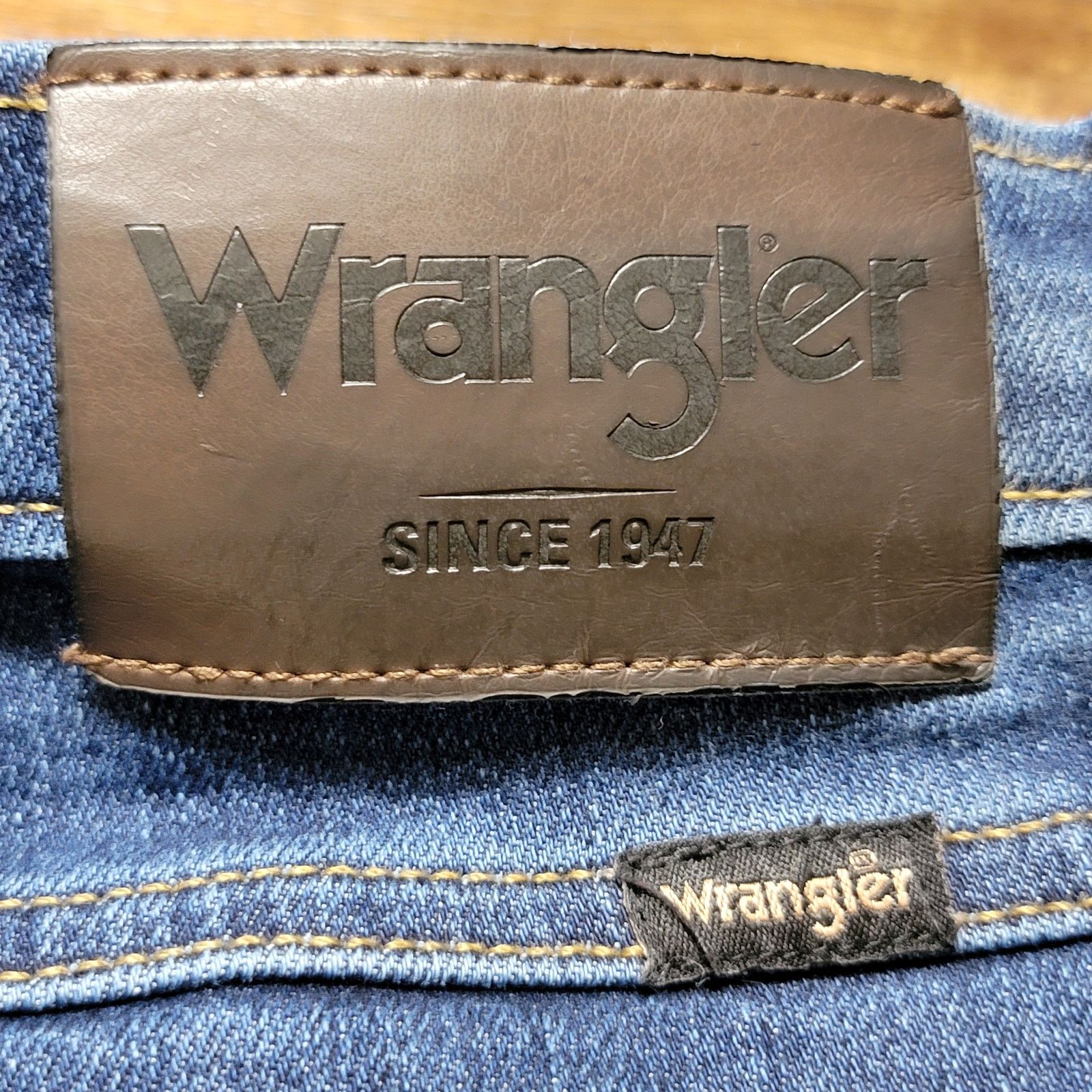 Wrangler Wrangler Relaxed Boot Denim Jeans - Size 42X30 Size US 42 / EU 58 - 5 Thumbnail