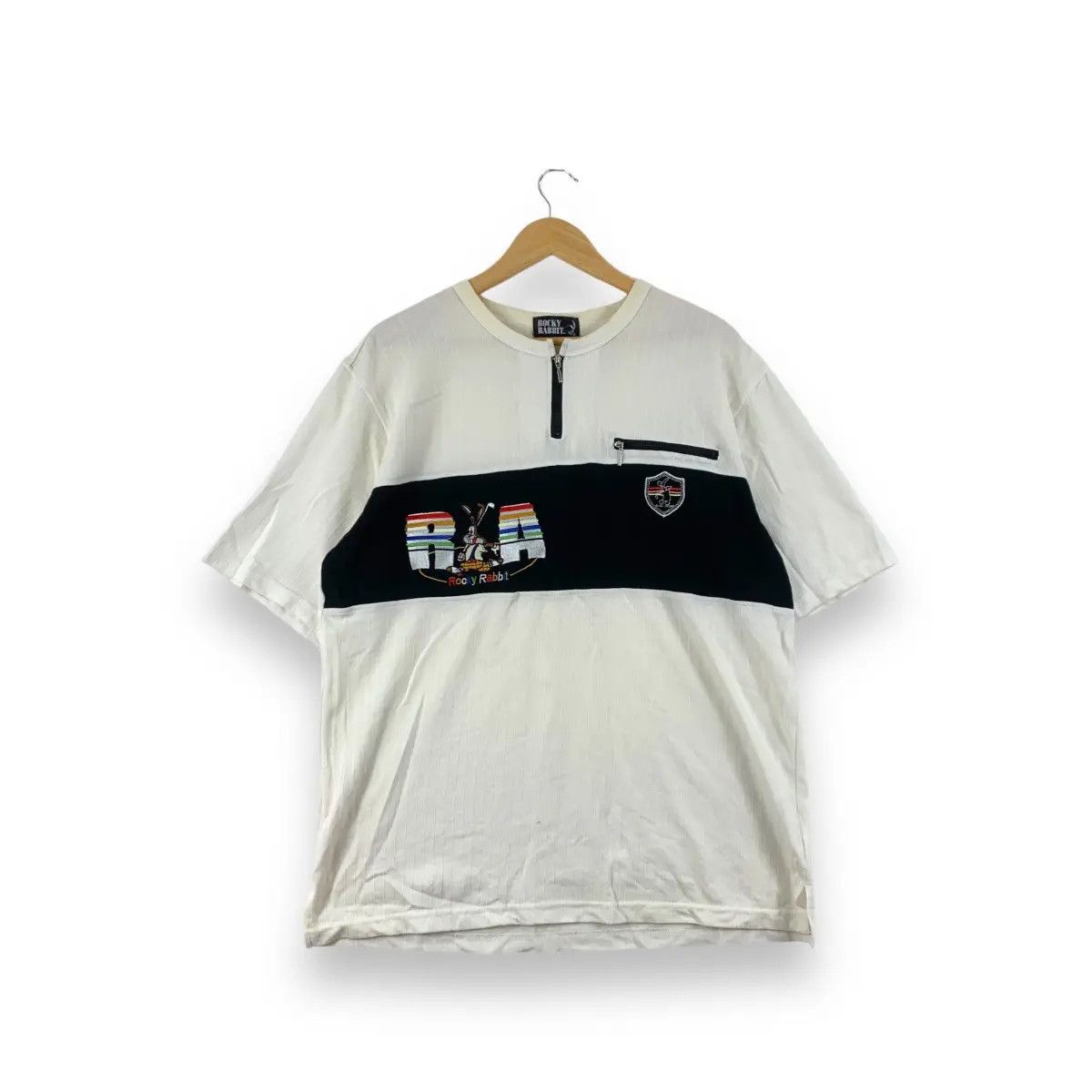Vintage Vintage ROCKY RABBIT RA Cartoon Half Zipper Tee Shirt Top Size XL / US 12-14 / IT 48-50 - 1 Thumbnail