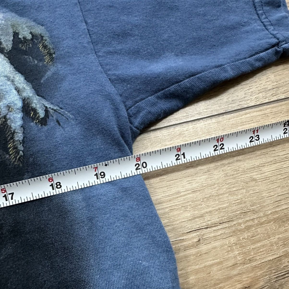 The Mountain Vintage 1999 The Mountain Wolves in the Snow Graphic Tee Size US L / EU 52-54 / 3 - 10 Thumbnail