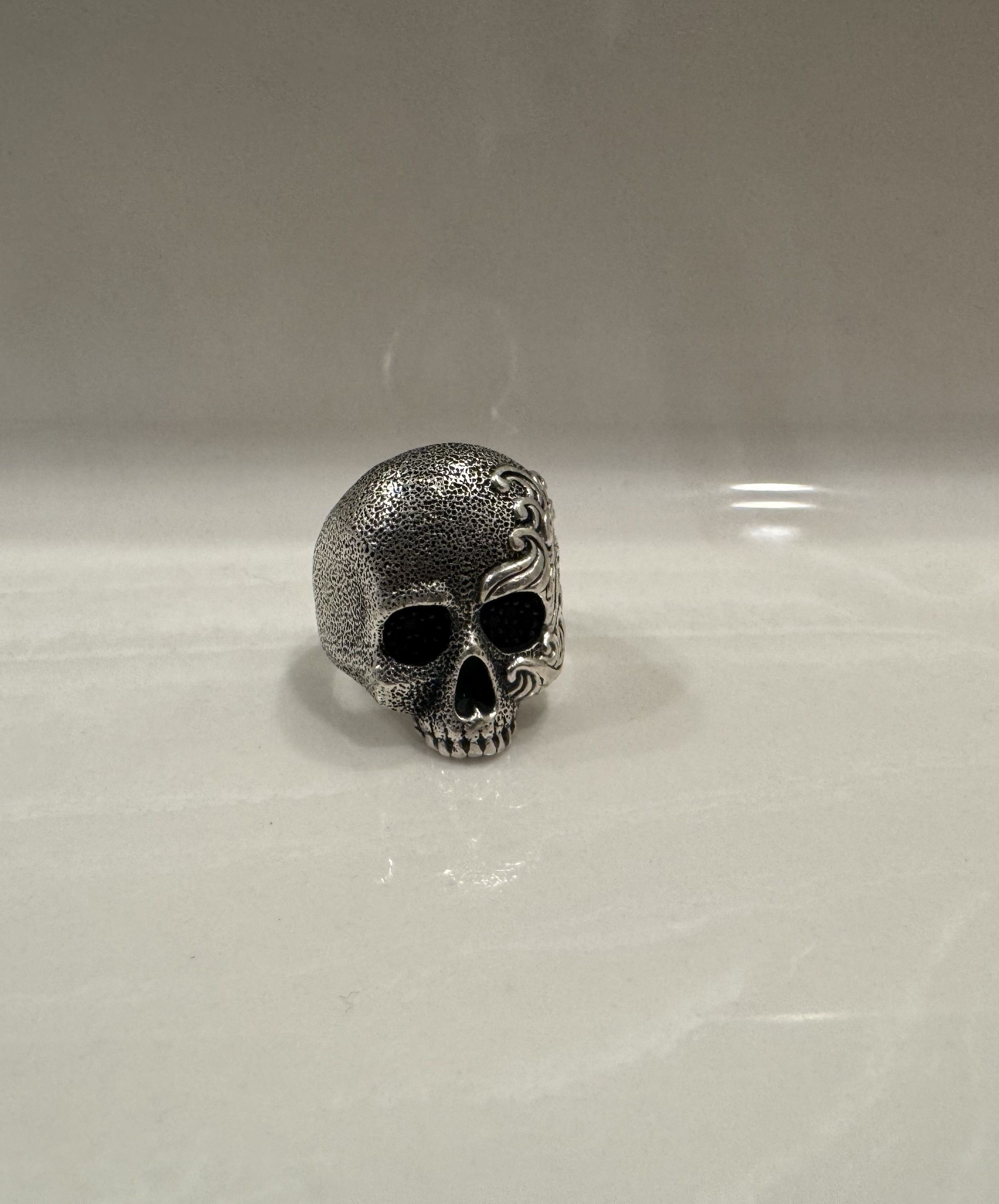 David Yurman Waves Skull Ring Size ONE SIZE - 1 Thumbnail