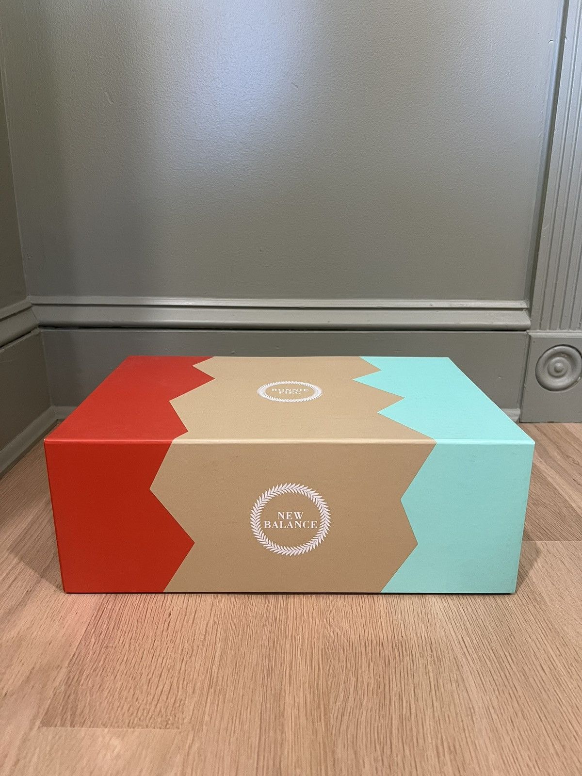 Kith × New Balance Ronnie Fieg x New Balance Mykonos 997.5 Суclades Sz 12 KITH Size US 12 / EU 45 - 5 Thumbnail