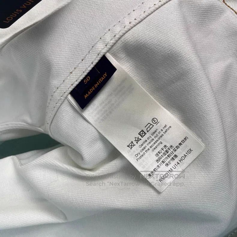 Louis Vuitton Louis Vuitton White and blue splash-ink denim jacket Size US M / EU 48-50 / 2 - 7 Thumbnail