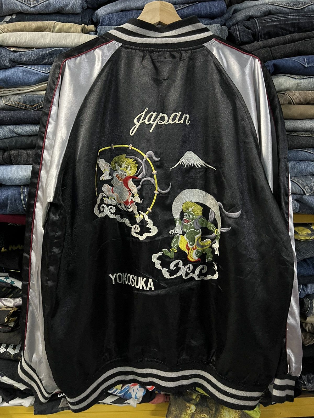 Japanese Brand VINTAGE 90S SUKAJAN SOUVENIL YOKOSUKA EMBROIDERY JACKET Size US L / EU 52-54 / 3 - 2 Thumbnail