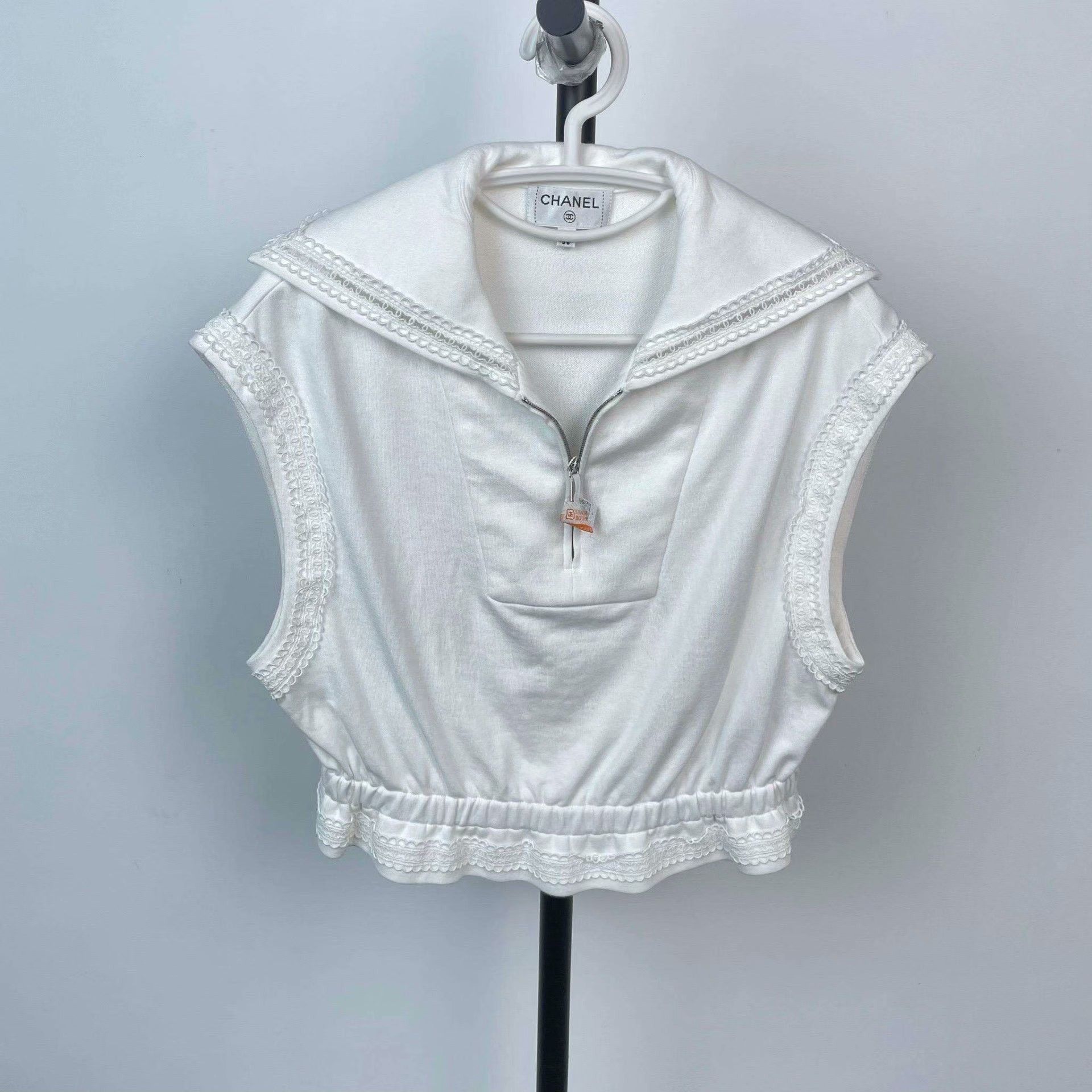 Chanel Chanel Cotton T-Shirt 38 Women Size S / US 4 / IT 40 - 1 Thumbnail