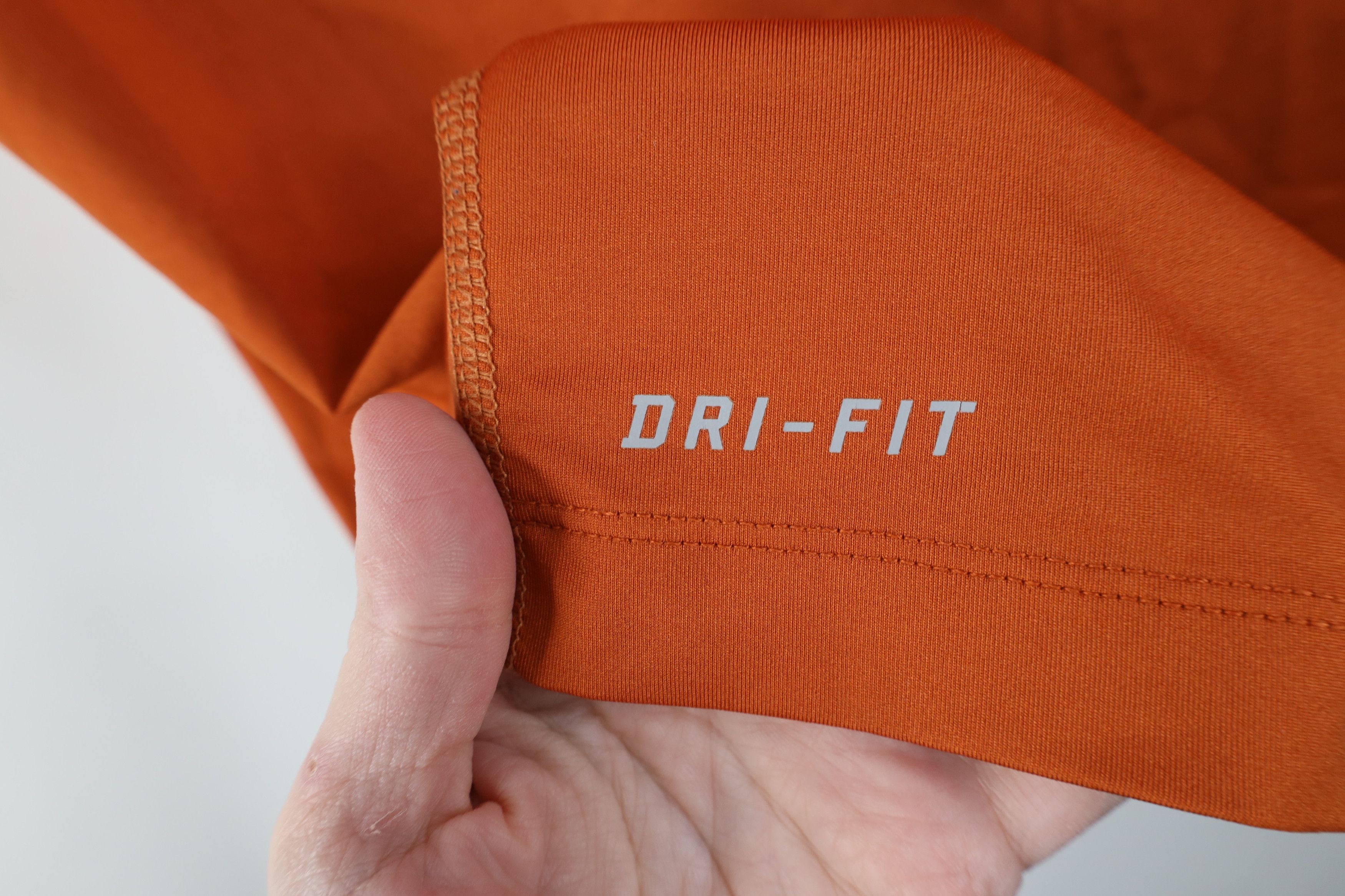 Nike Nike Pro Combat Compression Training T-Shirt Burnt Orange Size US S / EU 44-46 / 1 - 9 Thumbnail
