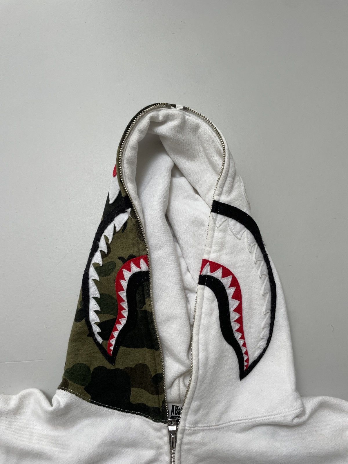 Bape 1st Camo Shark Full Zip Hoodie Size US M / EU 48-50 / 2 - 3 Thumbnail