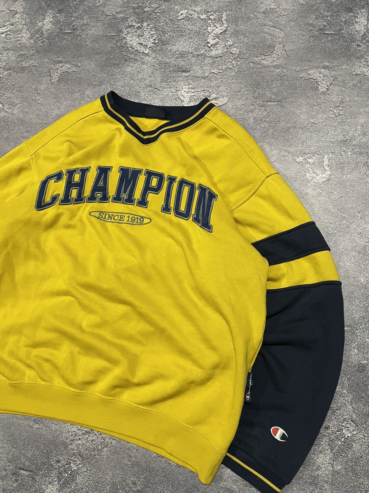 Champion × Vintage Vintage 90s Champion Sweatshirt Grunge Skater Size US S / EU 44-46 / 1 - 3 Thumbnail