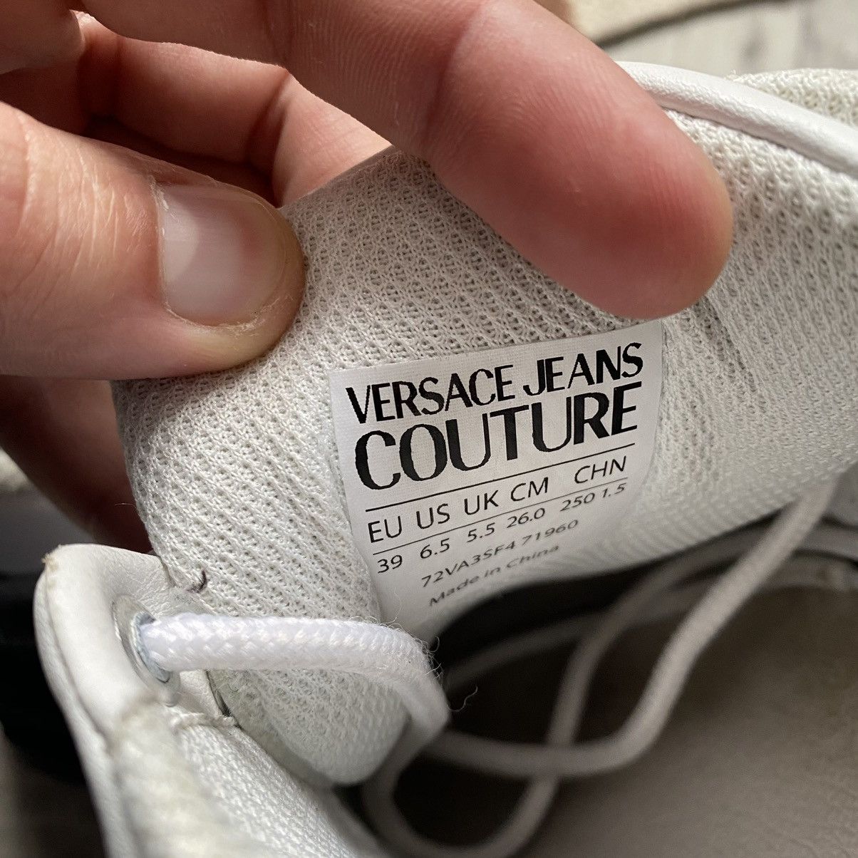 Versace Jeans Couture VERSACE JEANS COUTURE LEATHER SNEAKERS Size US 6.5 / EU 39-40 - 9 Thumbnail