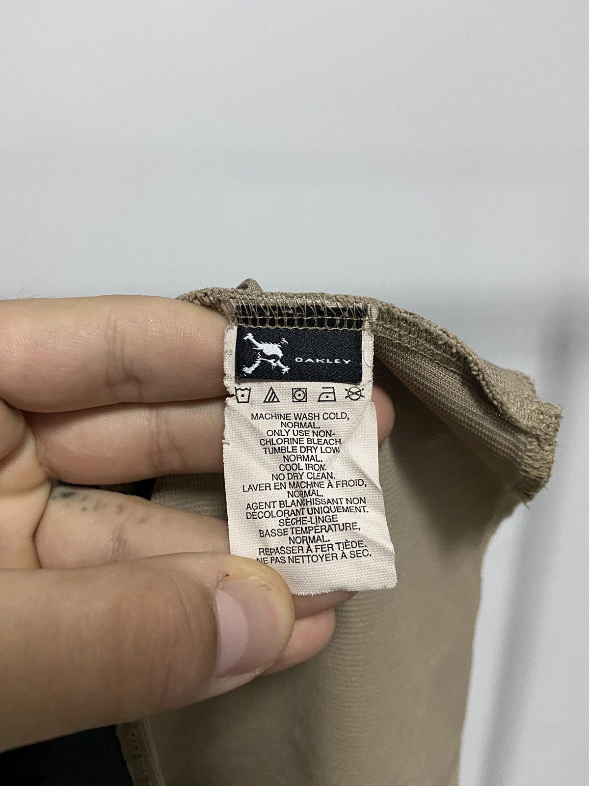 Oakley × Vintage Oakley t shirt big print logo monogram 3/4 sleeve vintage Size US L / EU 52-54 / 3 - 5 Thumbnail