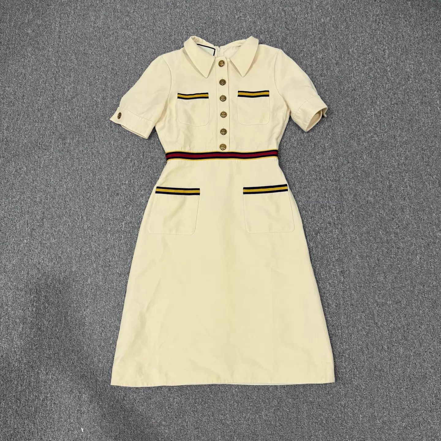 Gucci Gucci Multi-Pocket Buttoned 38 EU Dress NWT Size XS / US 0-2 / IT 36-38 - 1 Thumbnail