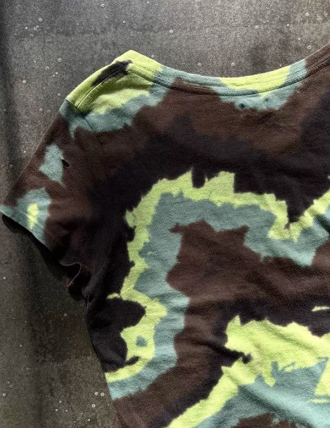 Le Grande Bleu (L.G.B.) L.G.B. Camouflage Print T-Shirt Size US XS / EU 42 / 0 - 4 Thumbnail