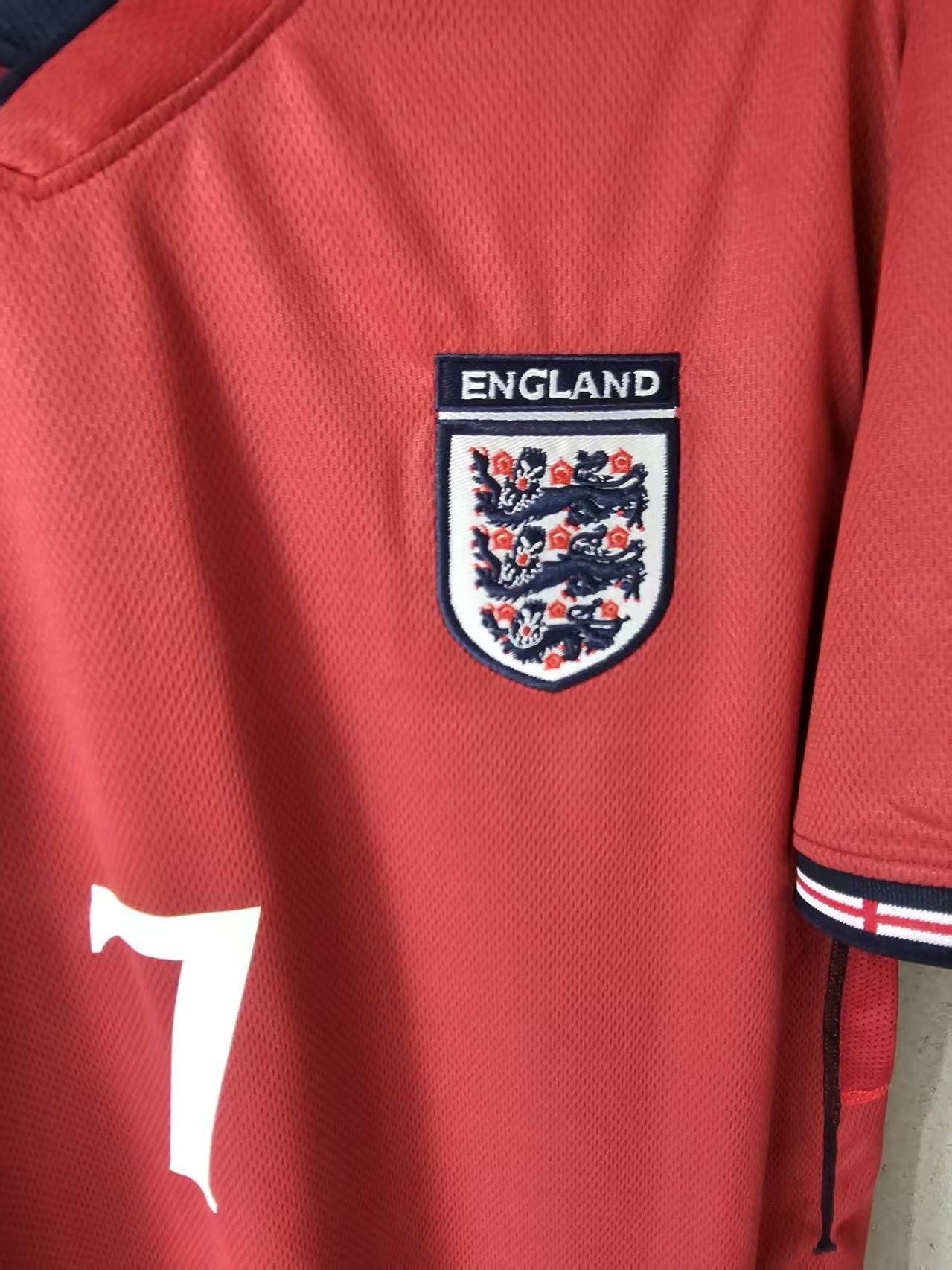 Other 2002 England #7 David Beckham Jersey Size US XL / EU 56 / 4 - 4 Thumbnail