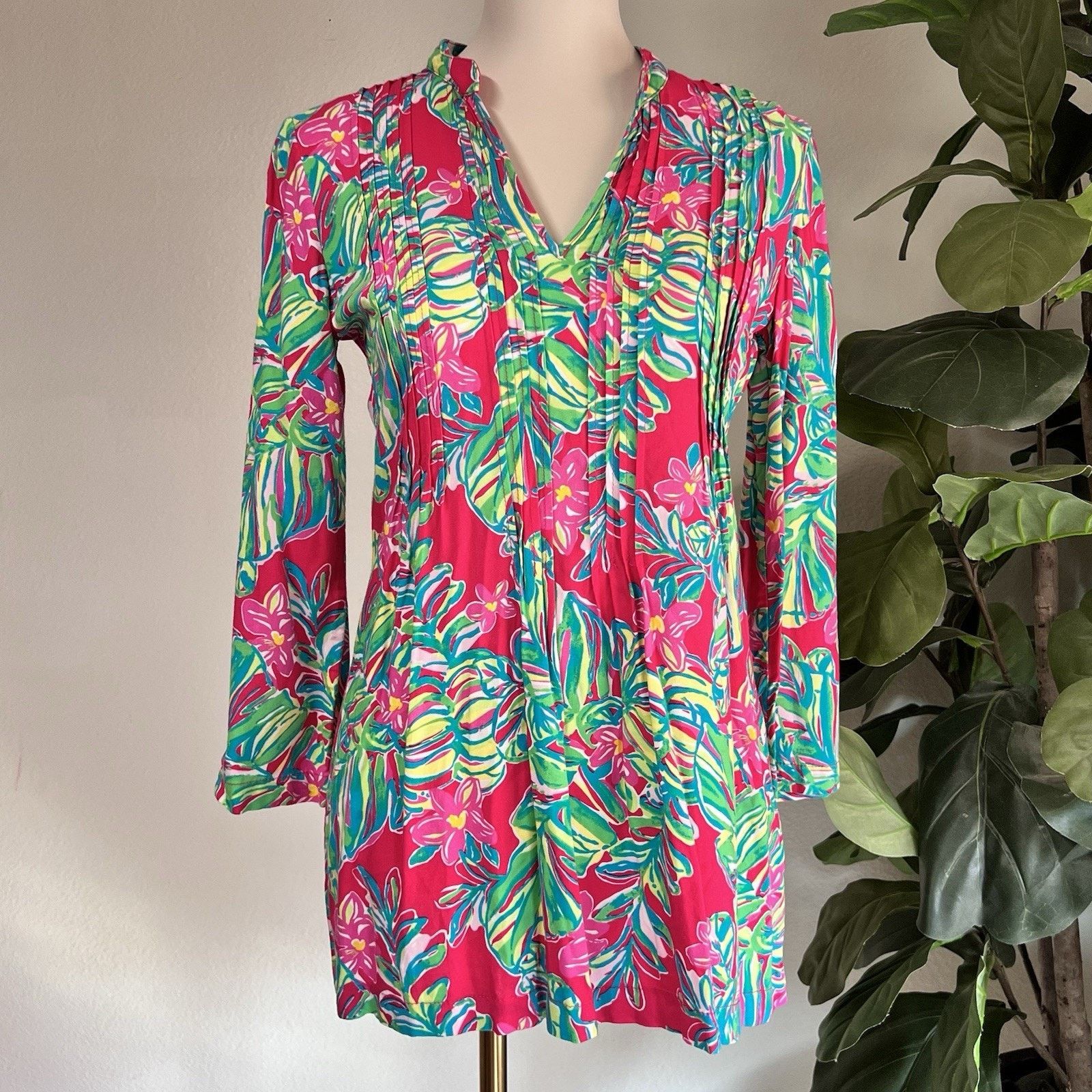 Lilly Pulitzer NWT $138 Lilly Pulitzer XS Tunic Tropical Beach Vacation Size XS / US 0-2 / IT 36-38 - 2 Thumbnail