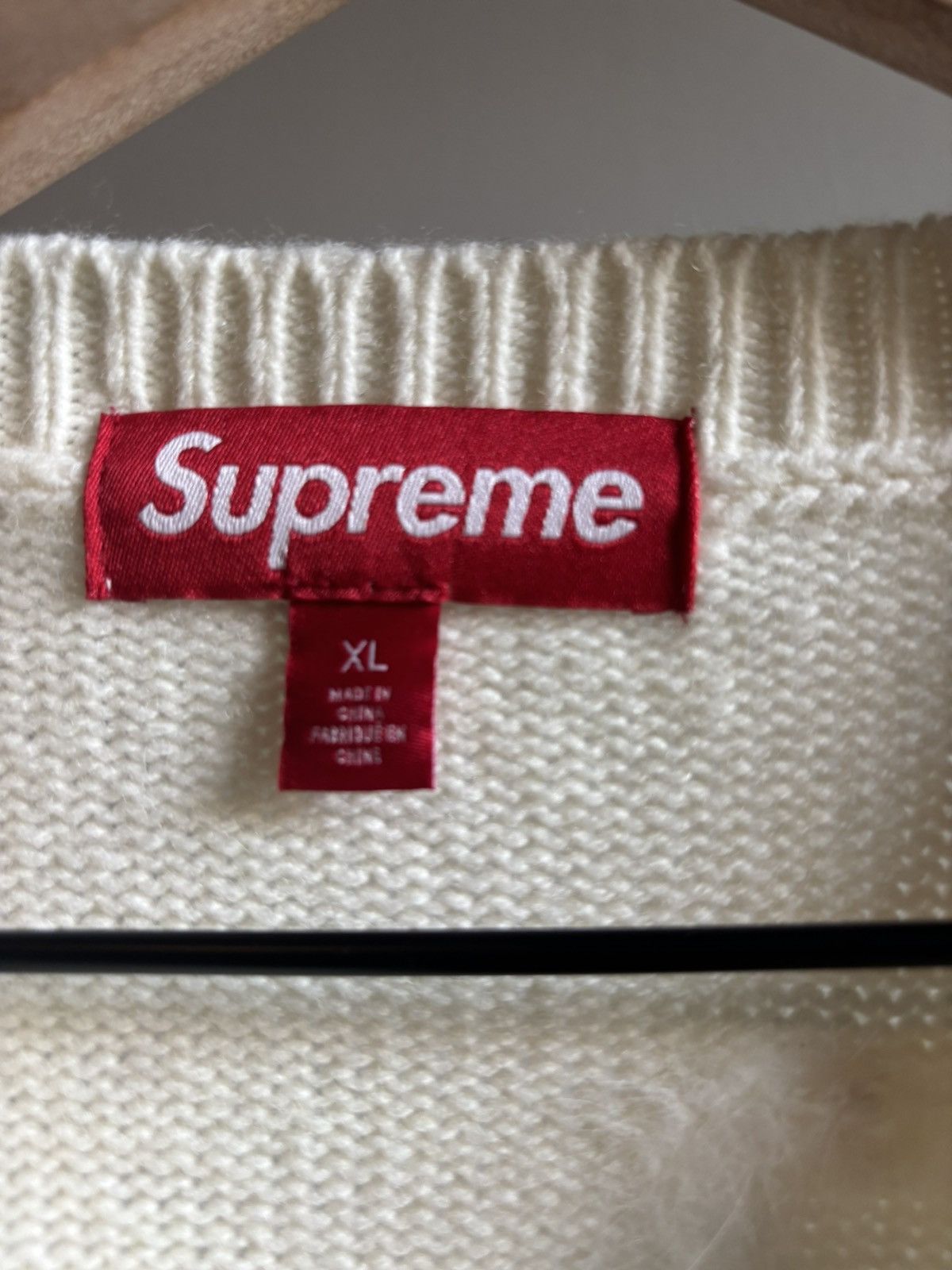 Supreme Supreme angora script sweater Size US XL / EU 56 / 4 - 3 Thumbnail