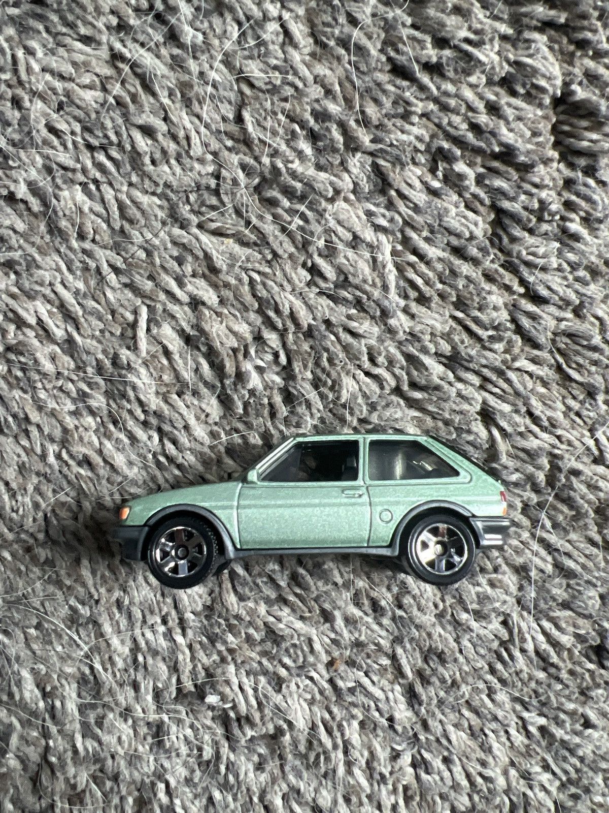 Ford 2023 Mattel Matchbox 1983 Ford Fiesta MK2 Size ONE SIZE - 3 Thumbnail
