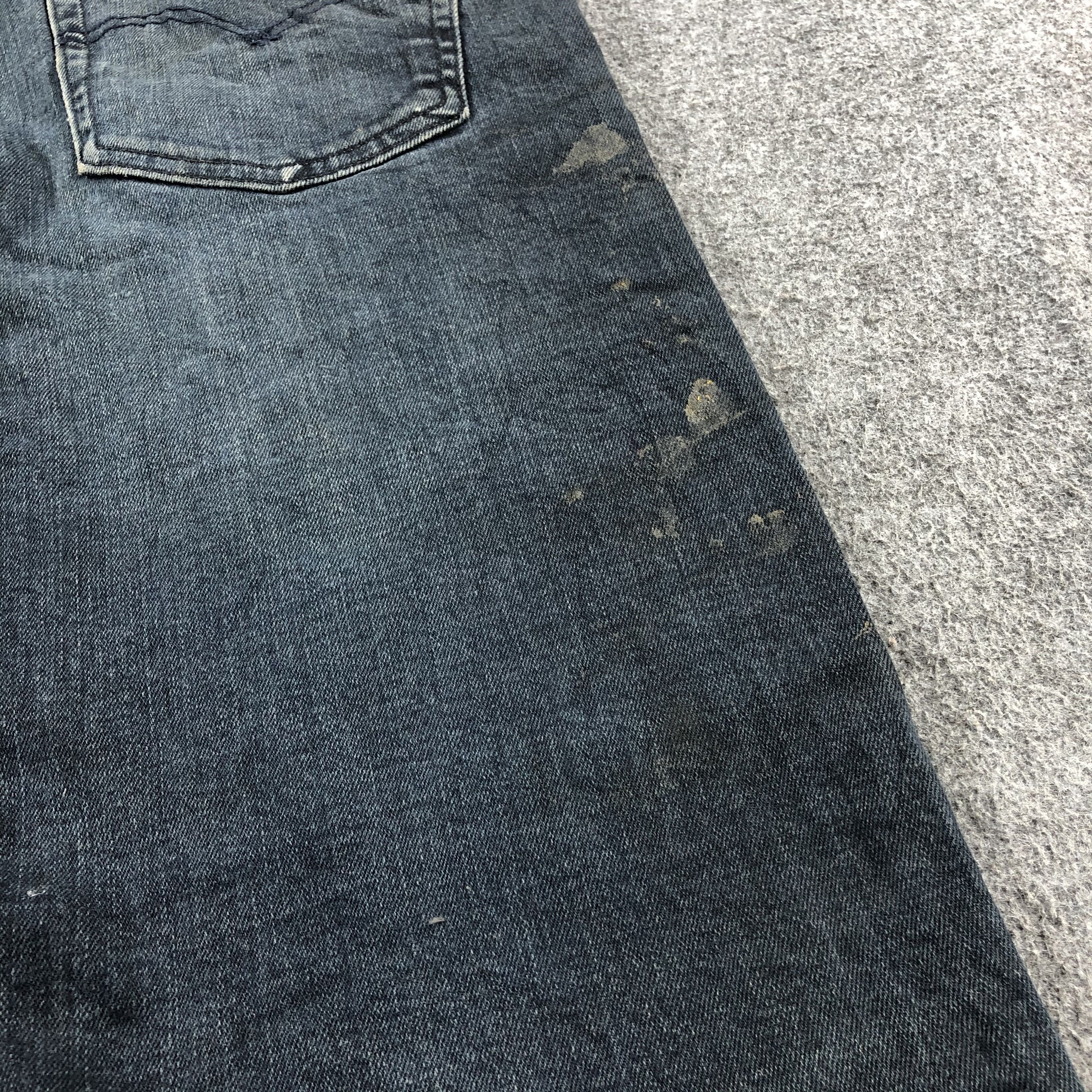 Vintage Faded Black Levis 513 Jeans-J2574