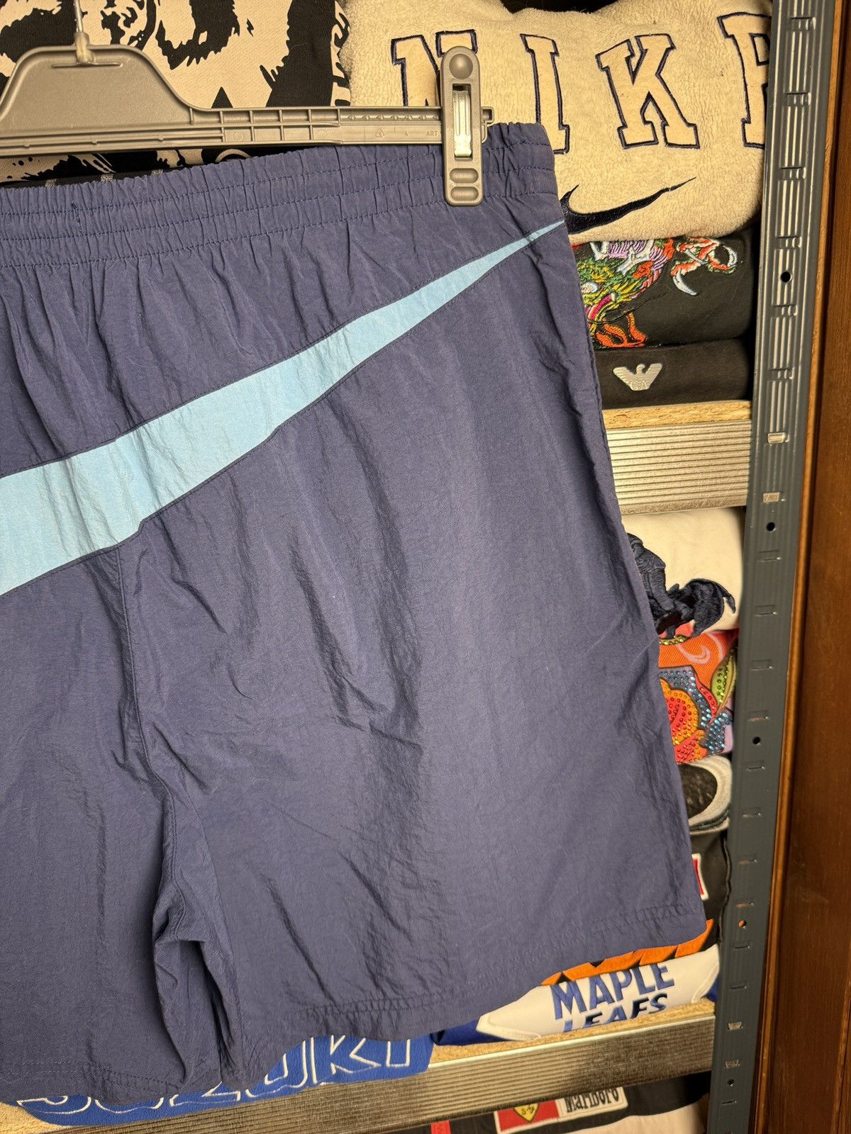 Nike Nike vintage shorts big swoosh logo 90s Size US 35 - 5 Thumbnail