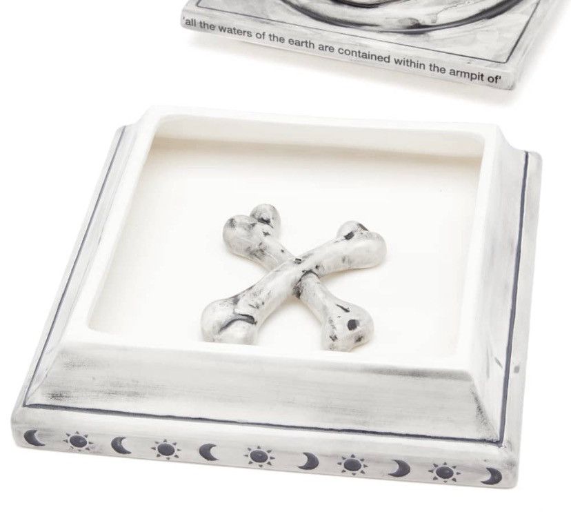 Neighborhood Neighborhood The Great Frog Incense Chamber Size ONE SIZE - 3 Thumbnail