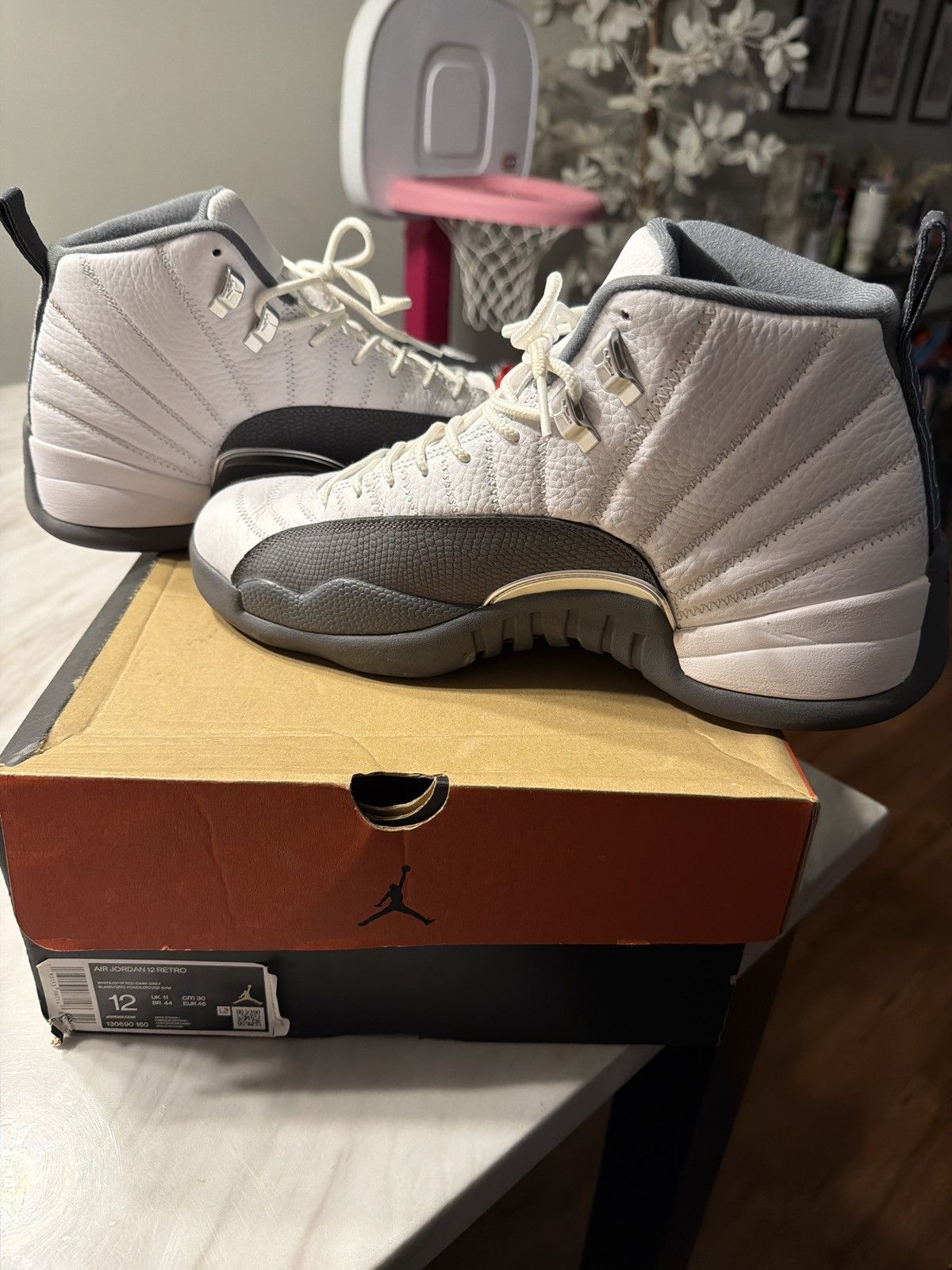 Jordan Brand Jordan 12 Retro White Dark Grey Size US 12 / EU 45 - 2 Thumbnail