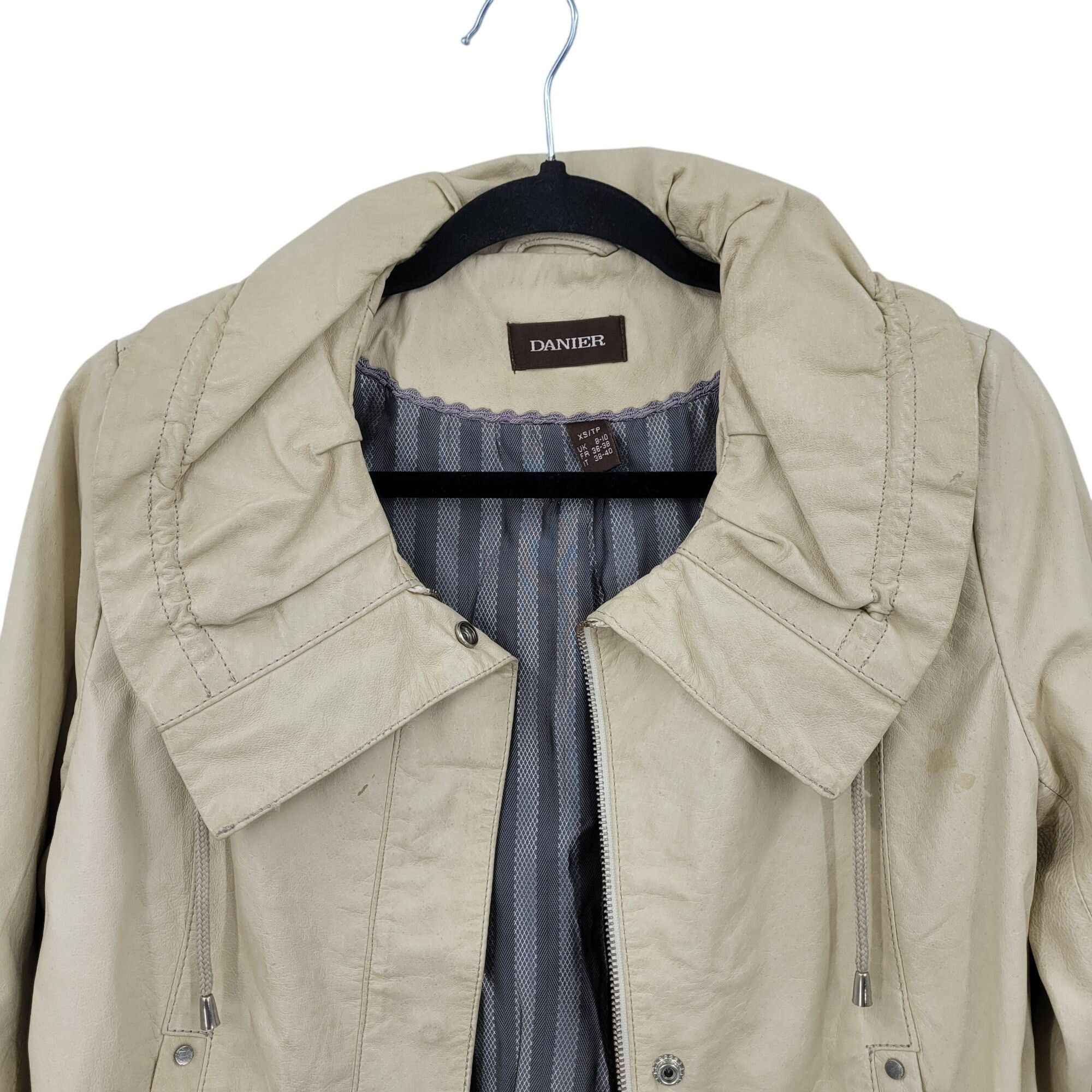 Danier 90s Vintage Ruffle Collar Buttery Leather Jacket Coat XS Cre Size XS / US 0-2 / IT 36-38 - 4 Thumbnail