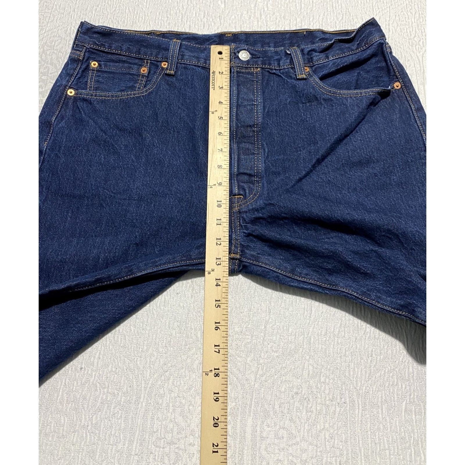 Levi's Levi's 501 Jeans Mens 37x28 Blue Button Fly Straight Leg Denim Classic Pants Jeans Size US 37 - 5 Thumbnail