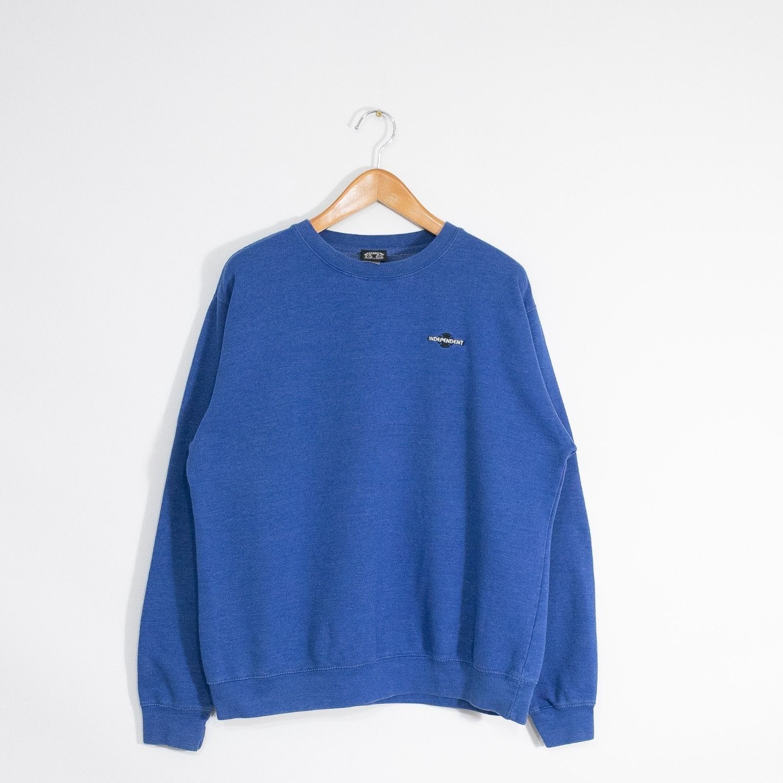 Independent Truck Co. Vintage Independent Trucks Sweatshirt Mens Large - Faded Size US L / EU 52-54 / 3 - 1 Thumbnail