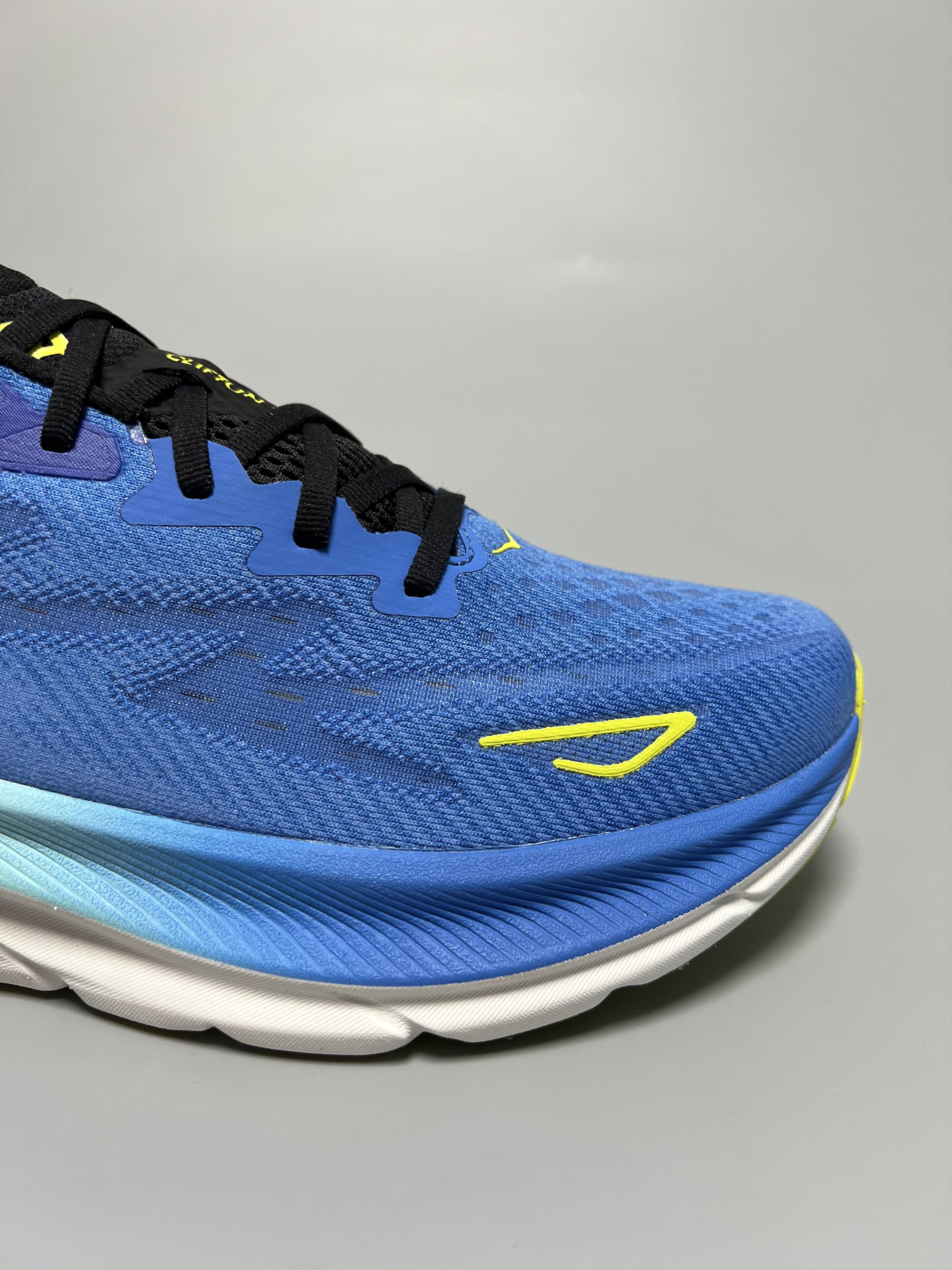 Hoka 10D Hoka One One Clifton 9 Running Shoes Walking Gym Size US 10 / EU 43 - 13 Thumbnail