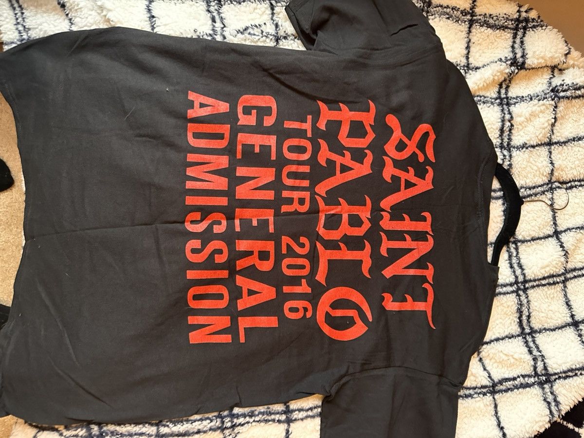 Vintage Kanye Saint Pablo Tour TShirt Size US M / EU 48-50 / 2 - 4 Thumbnail