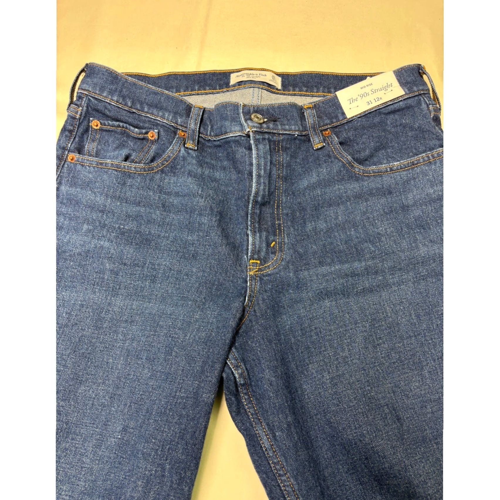 Abercrombie & Fitch NWT Abercrombie & Fitch The '90s Straight Mid Rise Dark Wash Denim Jeans W34 L30 Women Jeans Straight Rise Mid Dark Wash 90s Womens Size 24" / US 00 / IT 34 - 2 Thumbnail