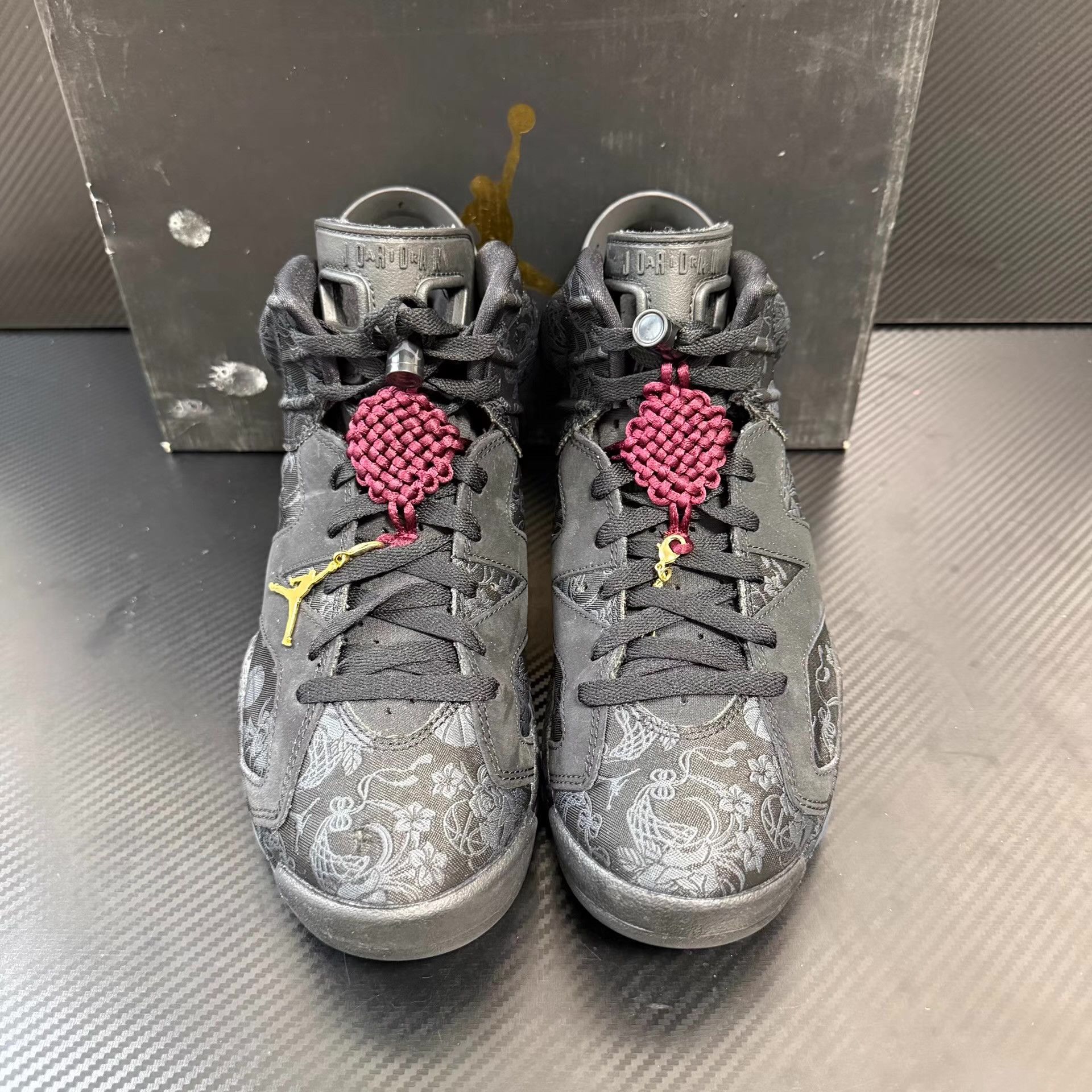 Nike Jordan Air Jordan 6 Retro SD "Singles Day" Q10 Size US 7.5 / EU 40-41 - 2 Thumbnail