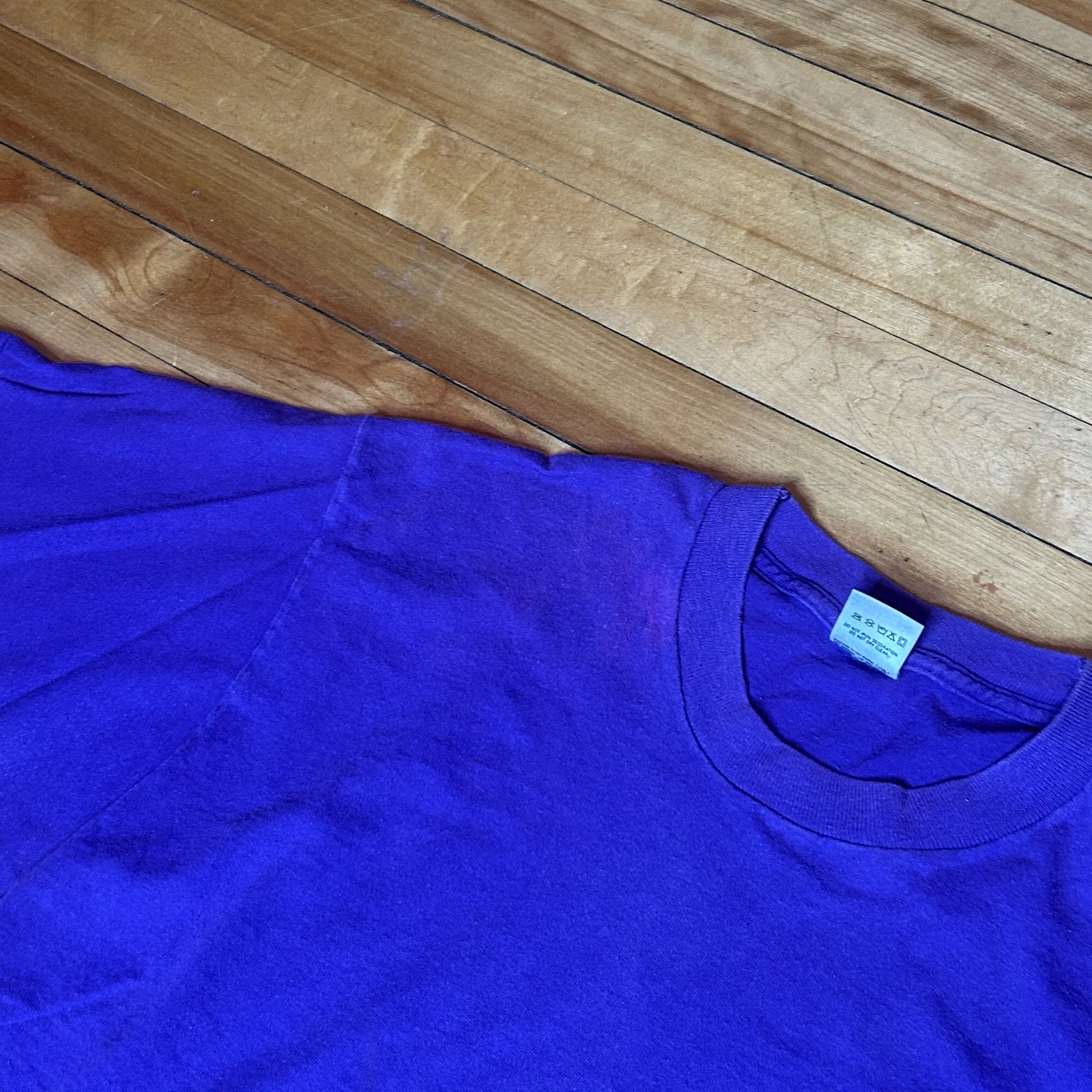 Fruit Of The Loom Vintage Blank Purple T-Shirt Large Size US L / EU 52-54 / 3 - 4 Thumbnail