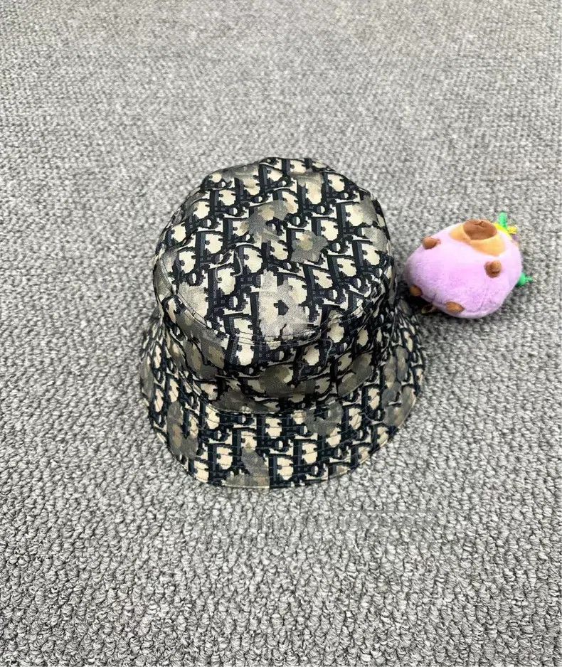 Dior Dior Size S Old flower graffiti fisherman's hat Size ONE SIZE - 1 Thumbnail